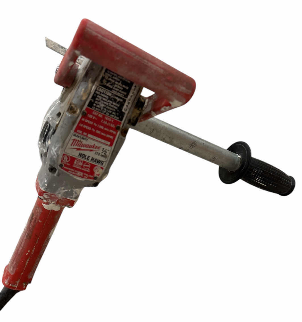 Photo 1 of MILWAUKEE 7.5 AMP 1/2” HOLE HAWG HEAVY-DUTY CORDED DRILL W DRYWALL/CONCRETE MIXERS (1675-1)