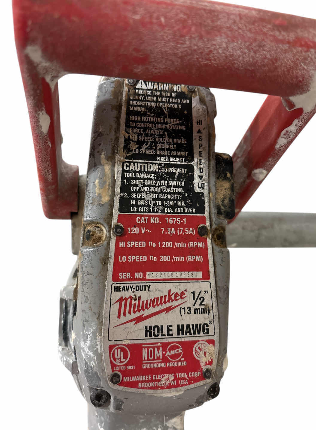 Photo 1 of MILWAUKEE 7.5 AMP 1/2” HOLE HAWG HEAVY-DUTY CORDED DRILL W DRYWALL/CONCRETE MIXERS (1675-1)