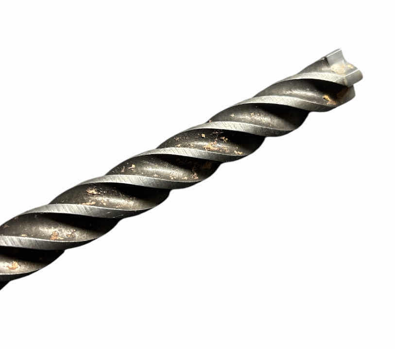 Photo 1 of SDS MAX 1/2”D SHANK, CARBIDE-TIPPED ROTARY& HAMMER DRILL BIT (B212.15)