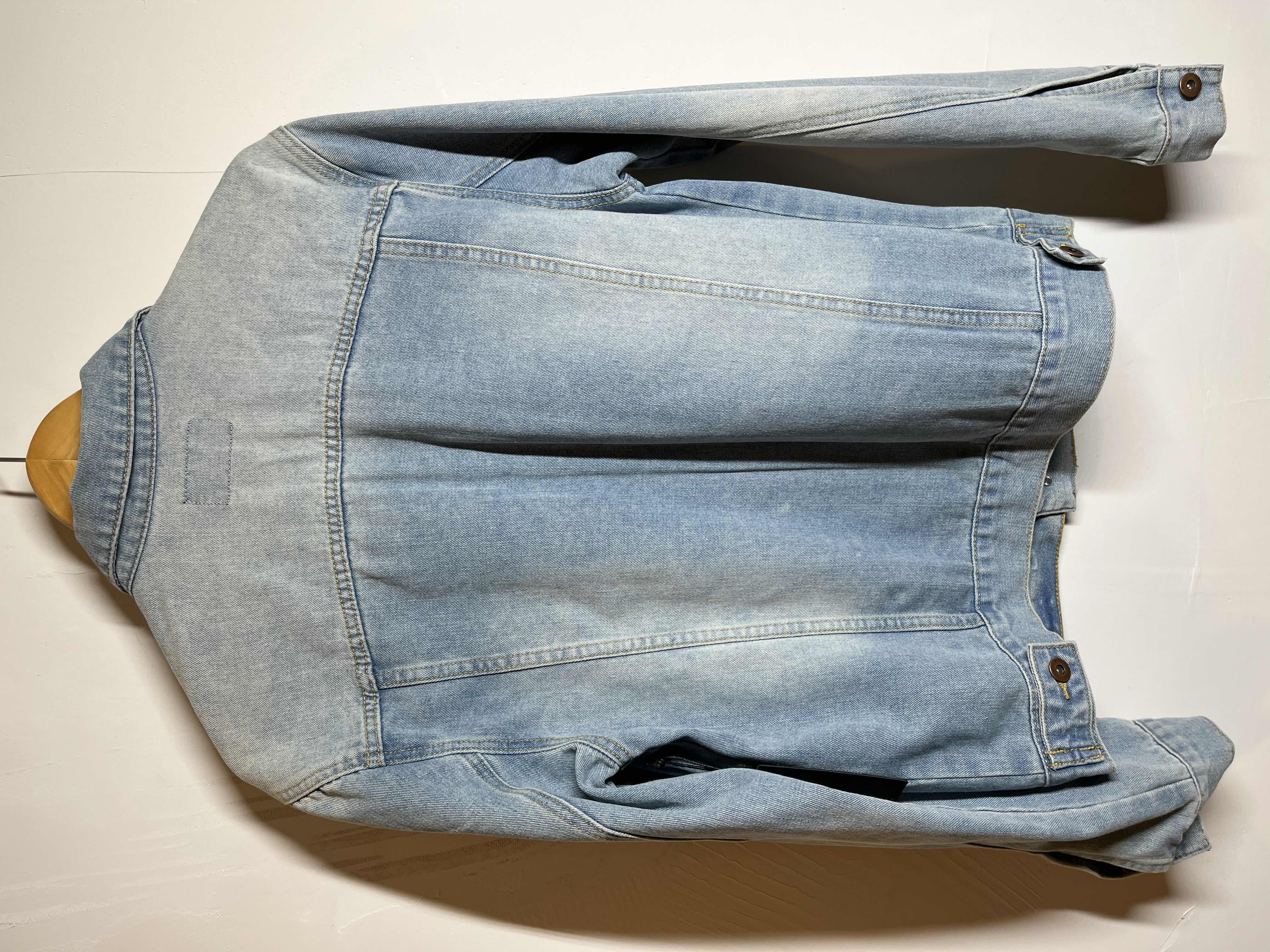 Photo 1 of TRIOT LOS ANGELES ACID WASH DENIM JACKET MENS SIZE M