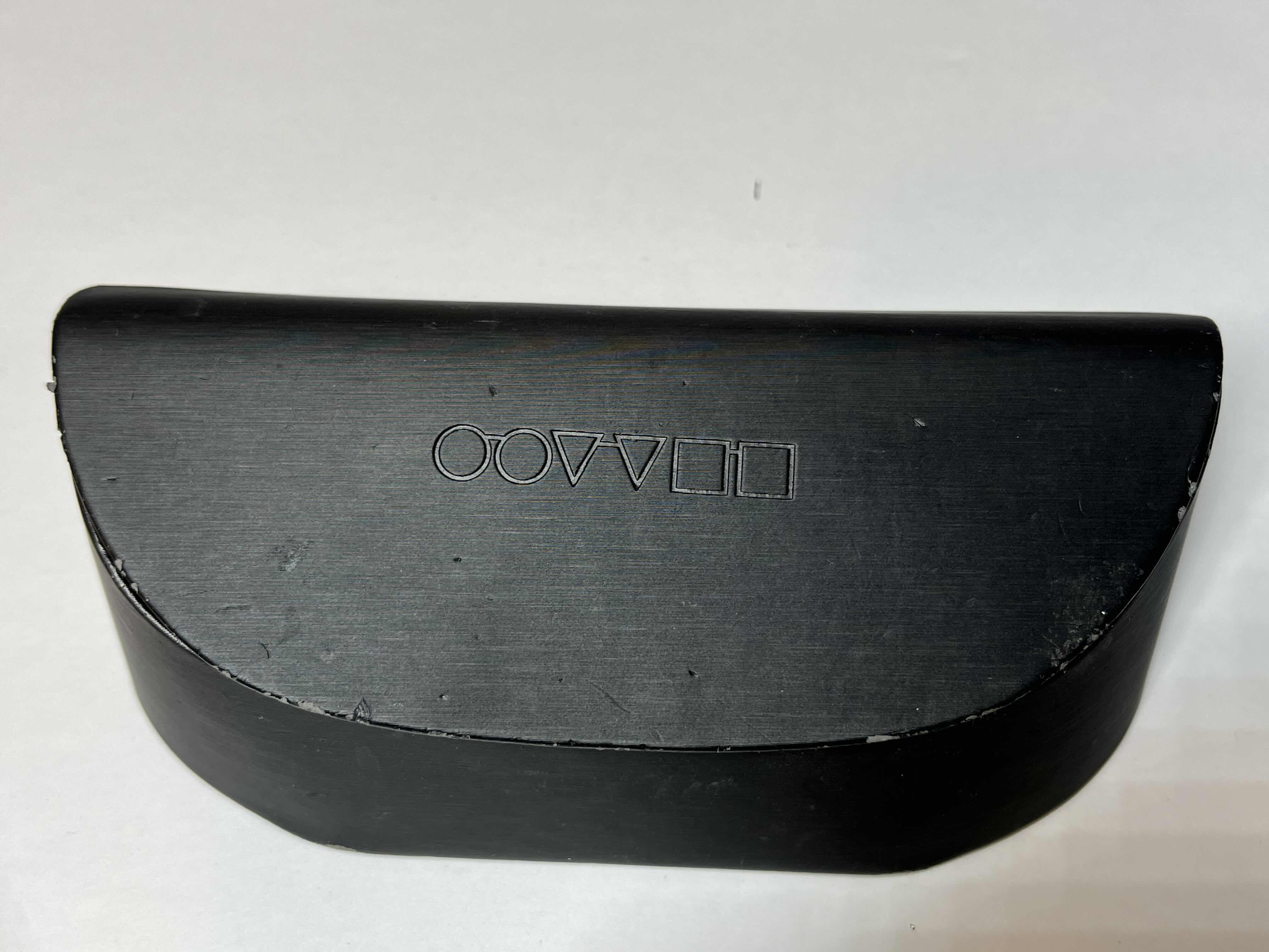 Photo 1 of OLIVER PEOPLES MENS SUNGLASSES W ORIGINAL CASE