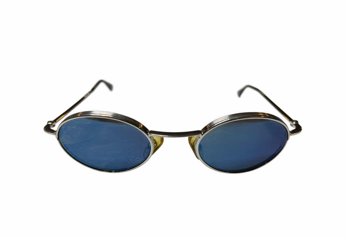 Photo 1 of DIESEL FRISK MENS SUNGLASSES W CASE