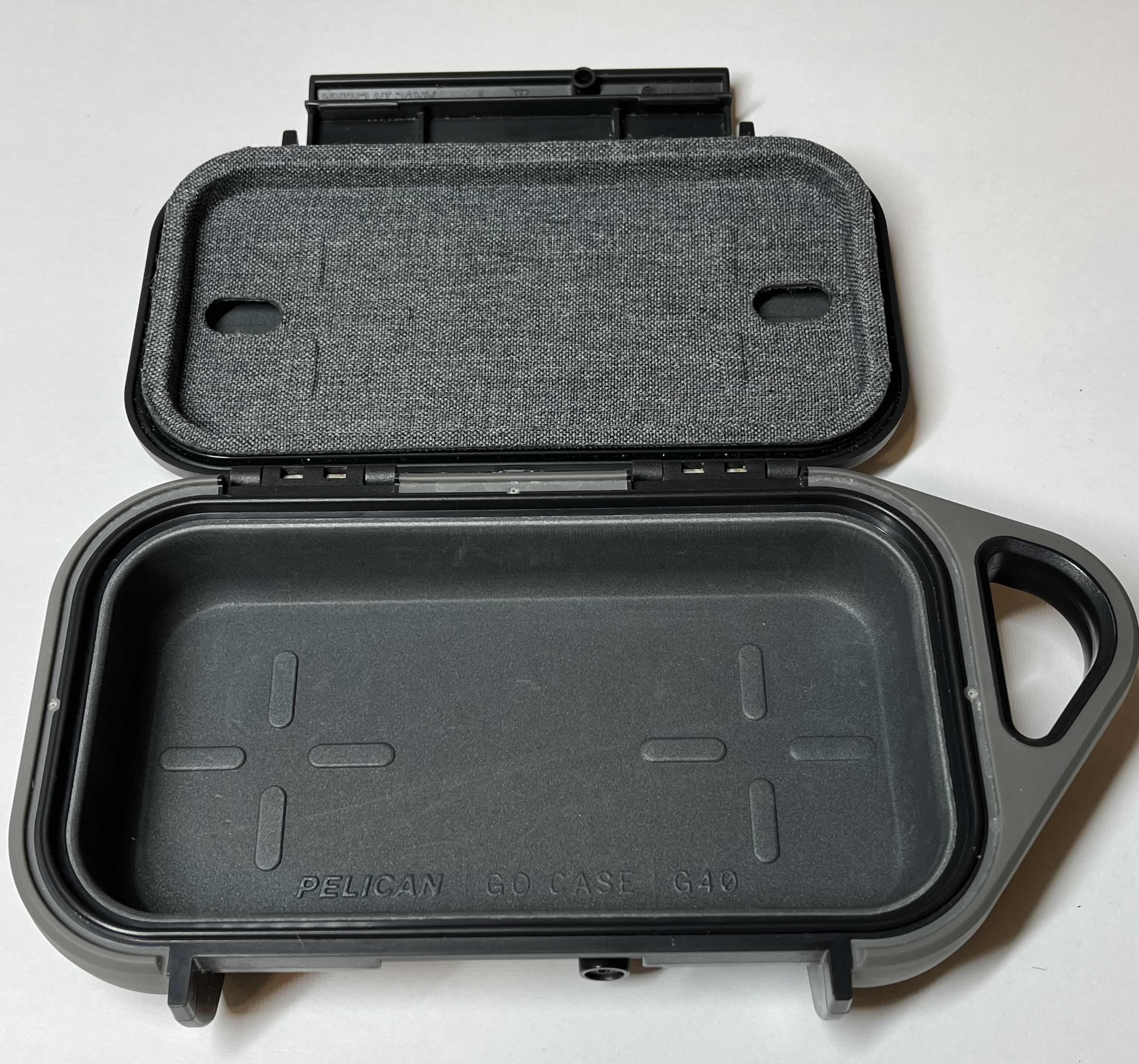 Photo 1 of PELICAN CELLPHONE UTILITY HARD CASE MODEL GOG400-0000-DGRY