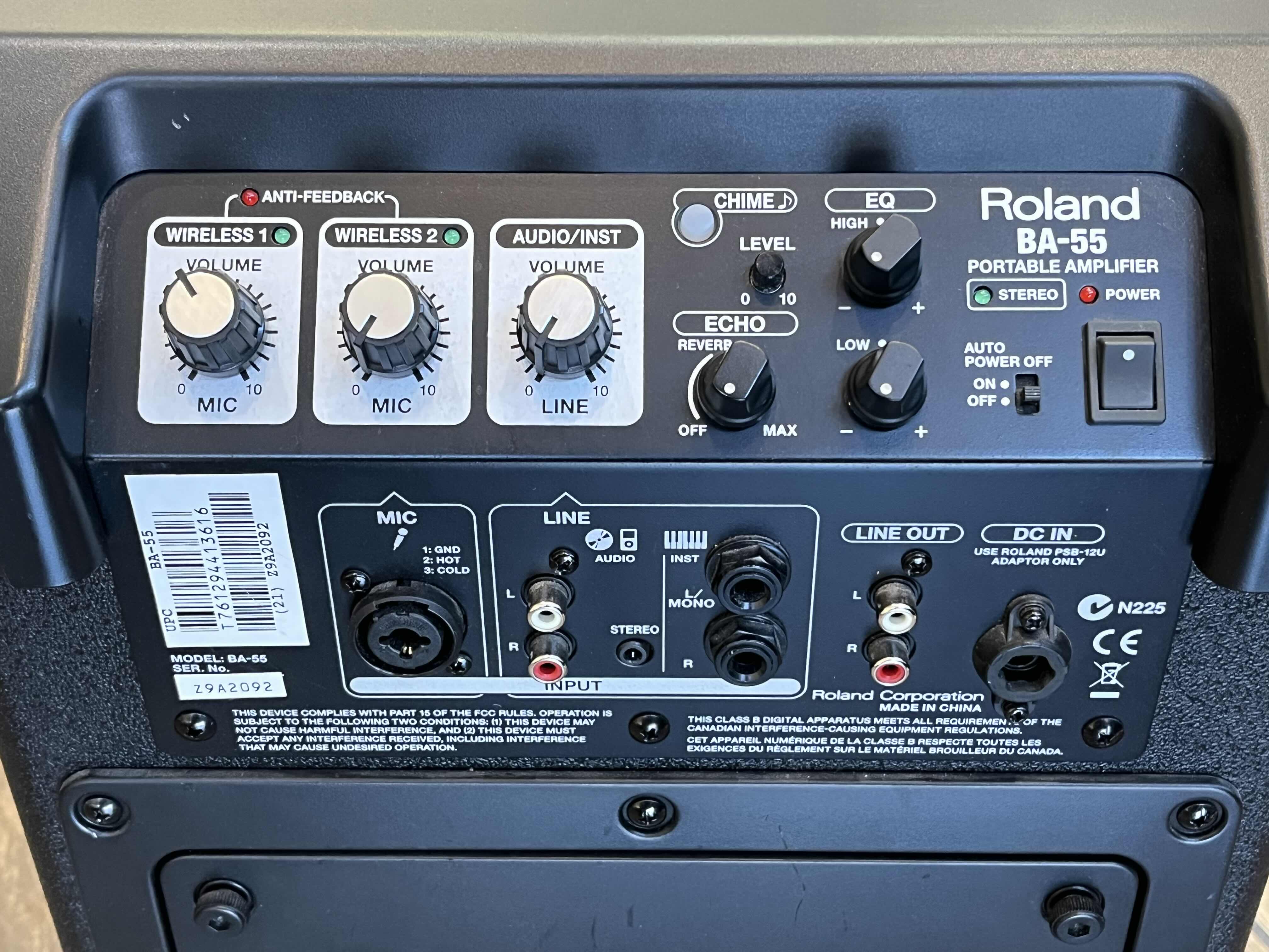 Photo 1 of ROLAND PORTABLE AMPLIFIER SPEAKER W CORDLESS MICROPHONE BA-55