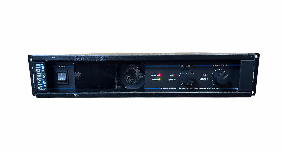Photo 1 of YORKVILLE PRO SERIES SOUND REINFORCEMENT AMPLIFIER AP4040