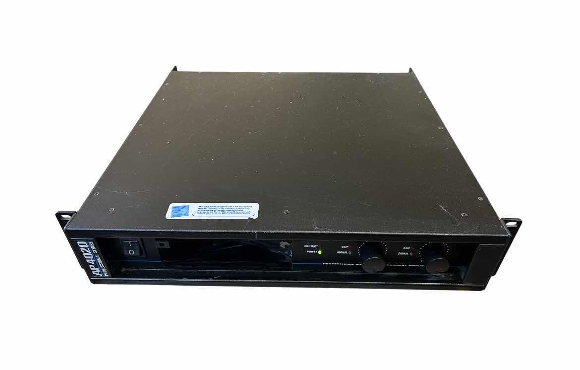 Photo 1 of YORKVILLE PRO SERIES SOUND REINFORCEMENT AMPLIFIER AP4020