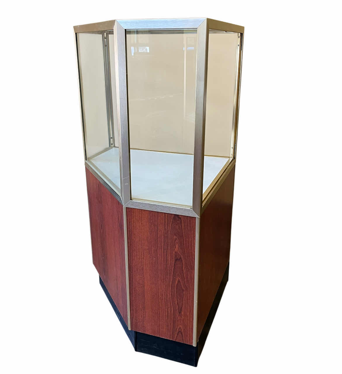 Photo 1 of RETAIL CHERRY WOOD & GOLD FINISH CLEAR GLASS PANEL CORNER COUNTER DISPLAY CASE 28.5” X 20” H38”