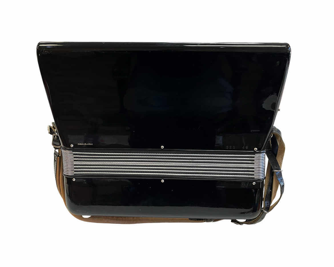 Photo 1 of FRONTALINI PIANO ACCORDION W ORIGINAL LEATHER HARD CASE & MUSIC BOOKS