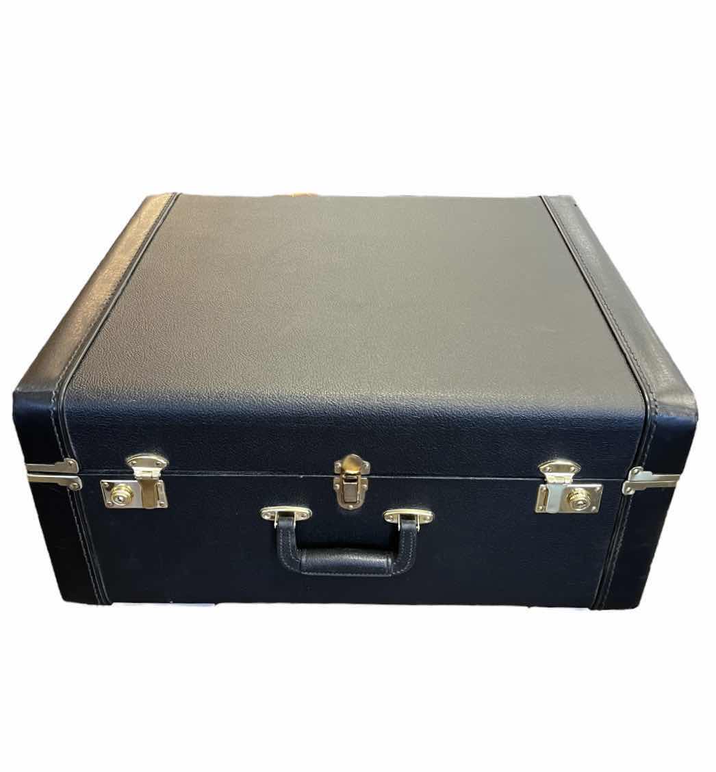 Photo 1 of GUERRINI DA VINCI PIANO ACCORDION MM20C W LEATHER HARD CASE