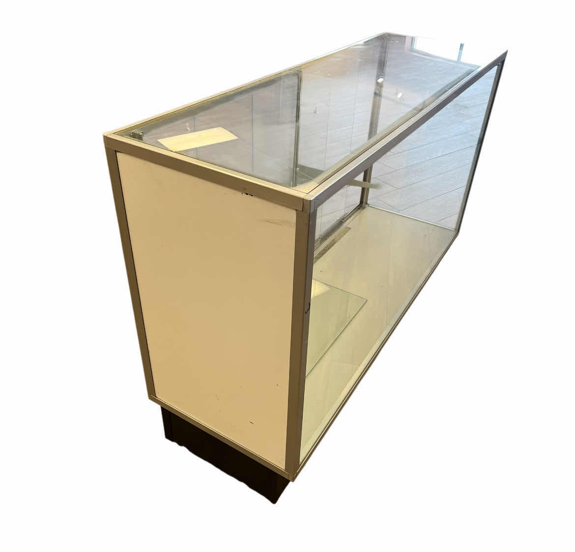 Photo 1 of STREAMLINE SHOWCASE COMMERCIAL RETAIL CLEAR GLASS DISPLAY CASE 60” X 20” H38”