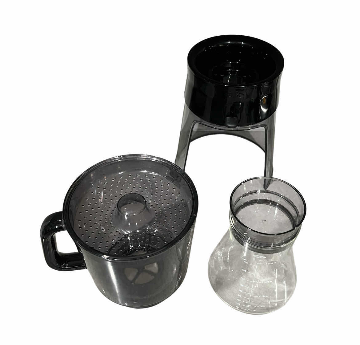 Photo 1 of OXO 32OZ COLD BREW COFFEE MAKER