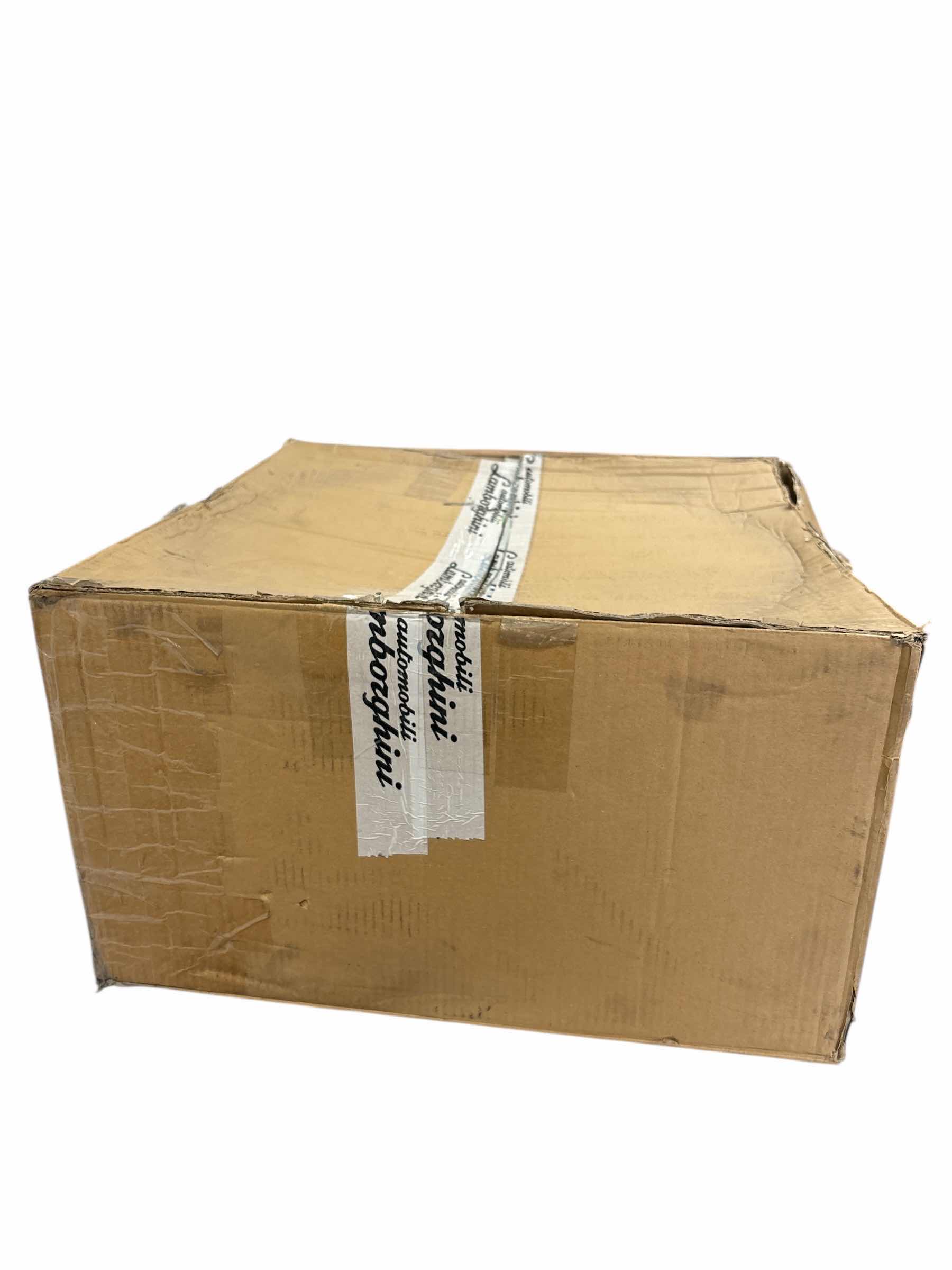 Photo 1 of LAMBORGHINI LP SUPERLEGGETA 570 SILVER FRONT RIM