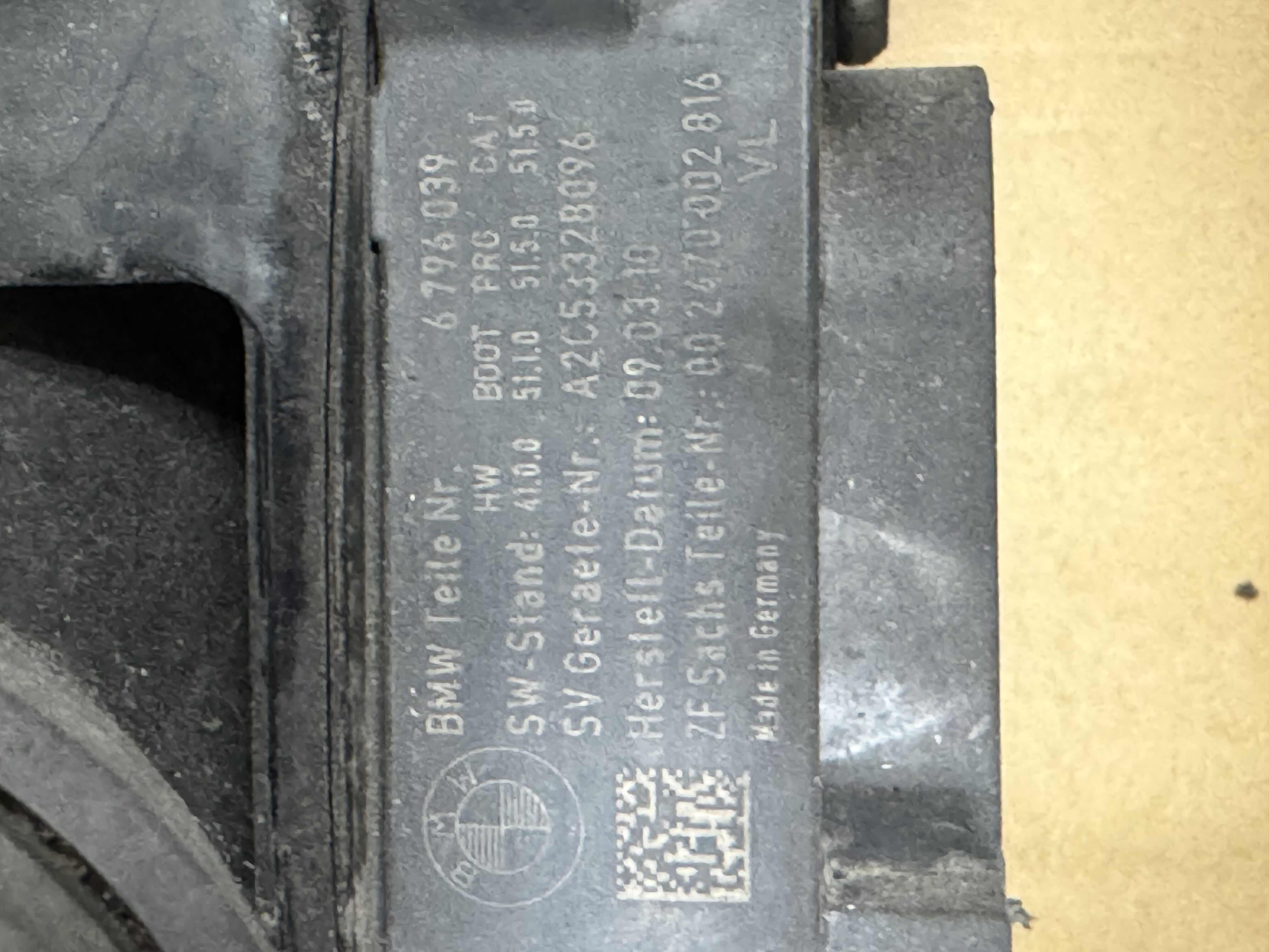 Photo 1 of ROLLS ROYCE GHOST 2010 AIR SHOCK PART # TEILE NR. 6796039