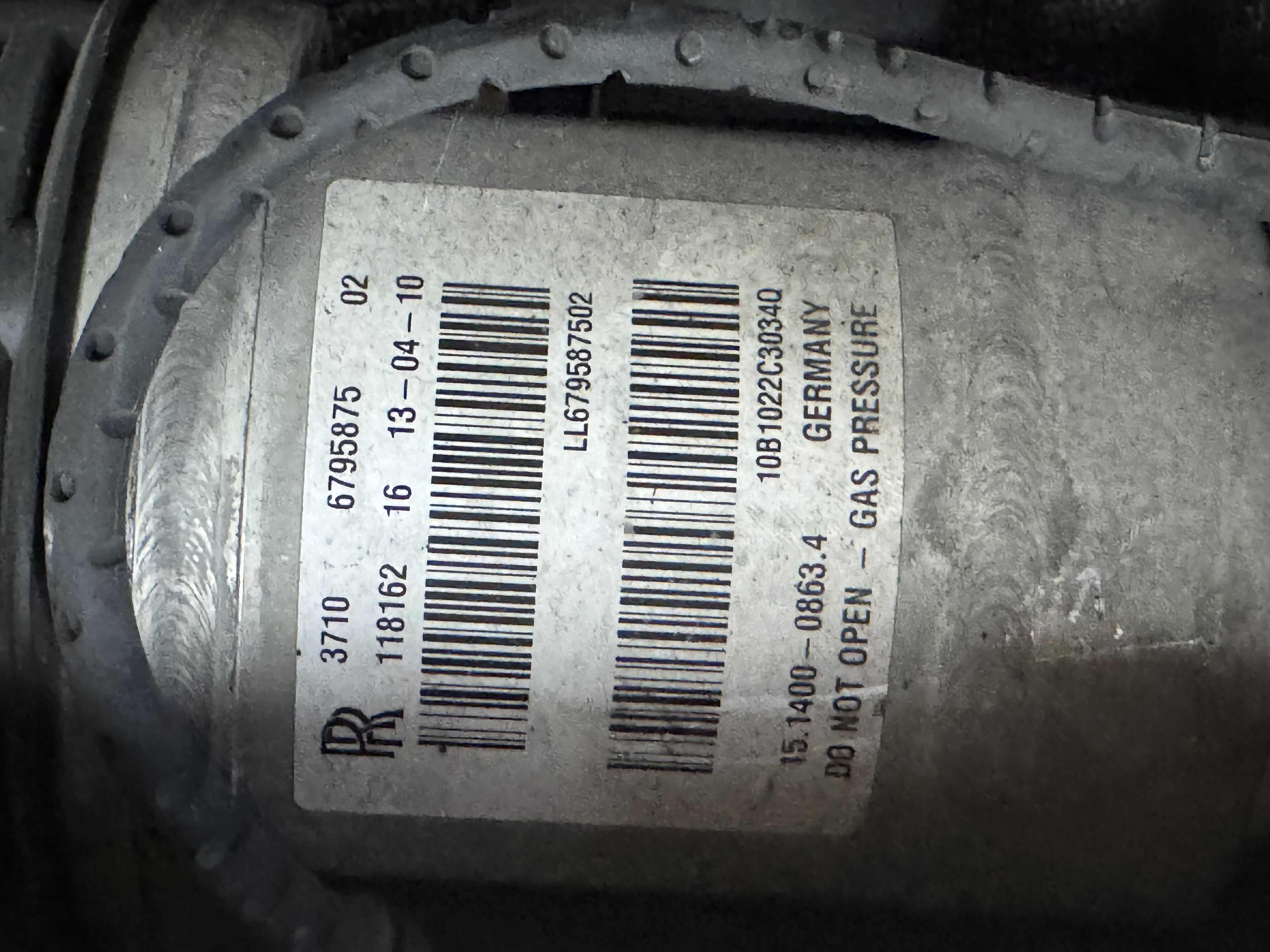 Photo 1 of ROLLS ROYCE GHOST 2010 AIR SHOCK PART # TEILE NR. 6796039