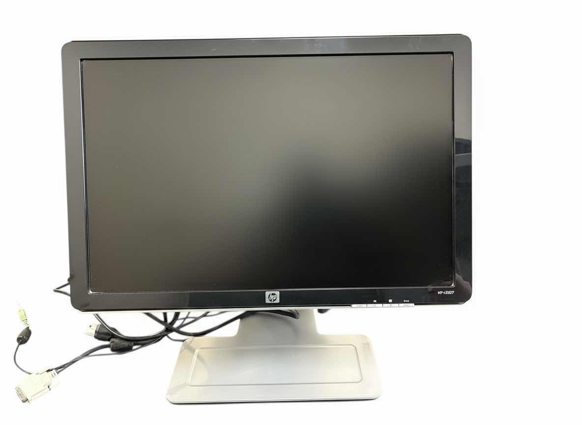 Photo 1 of HP 22” MONITOR WITH PIVOTING SCREEN