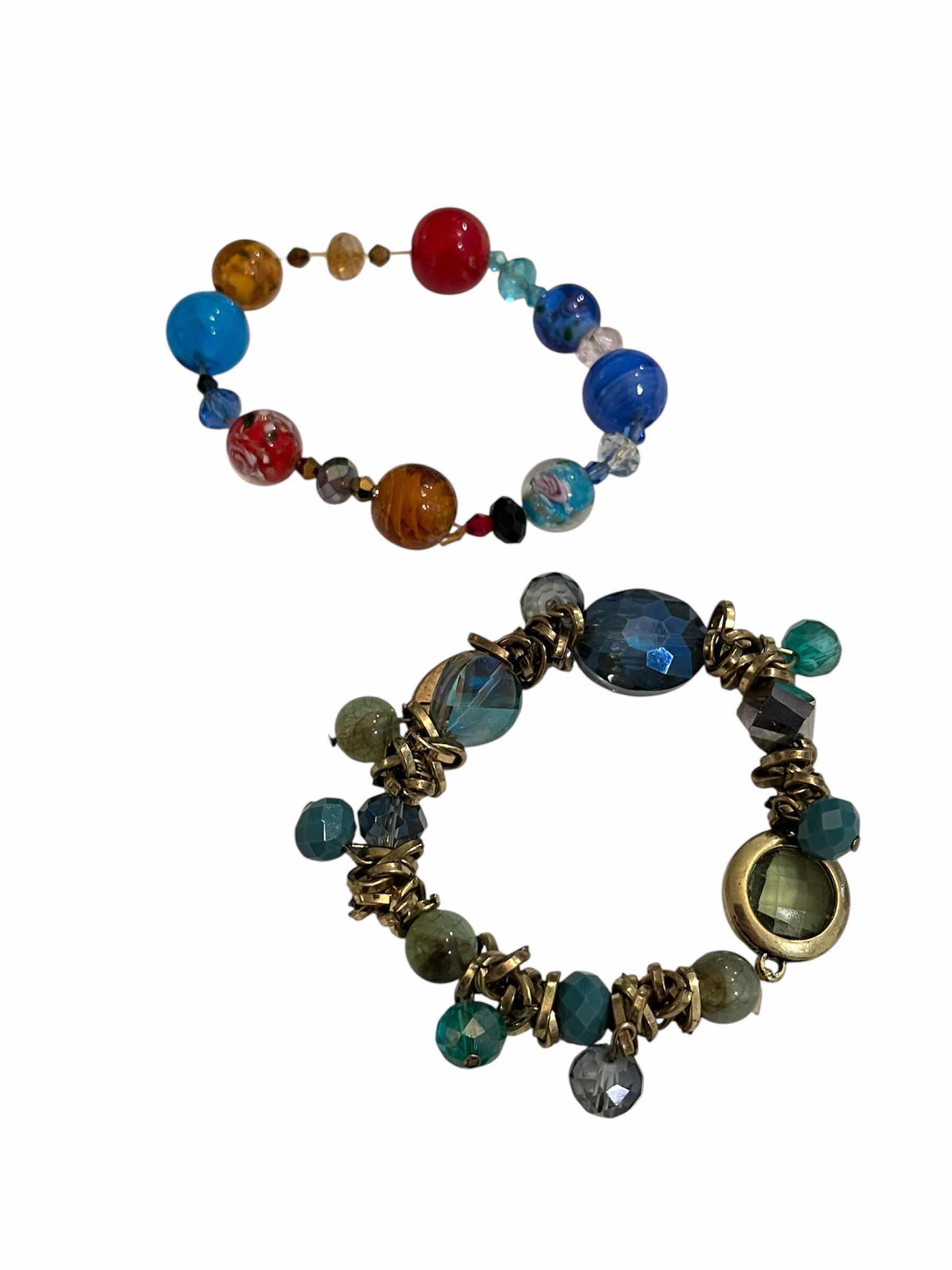 Photo 1 of FASHION JEWELRY NECKLACE & EARRINGS W BEADED BRACELETS (2)