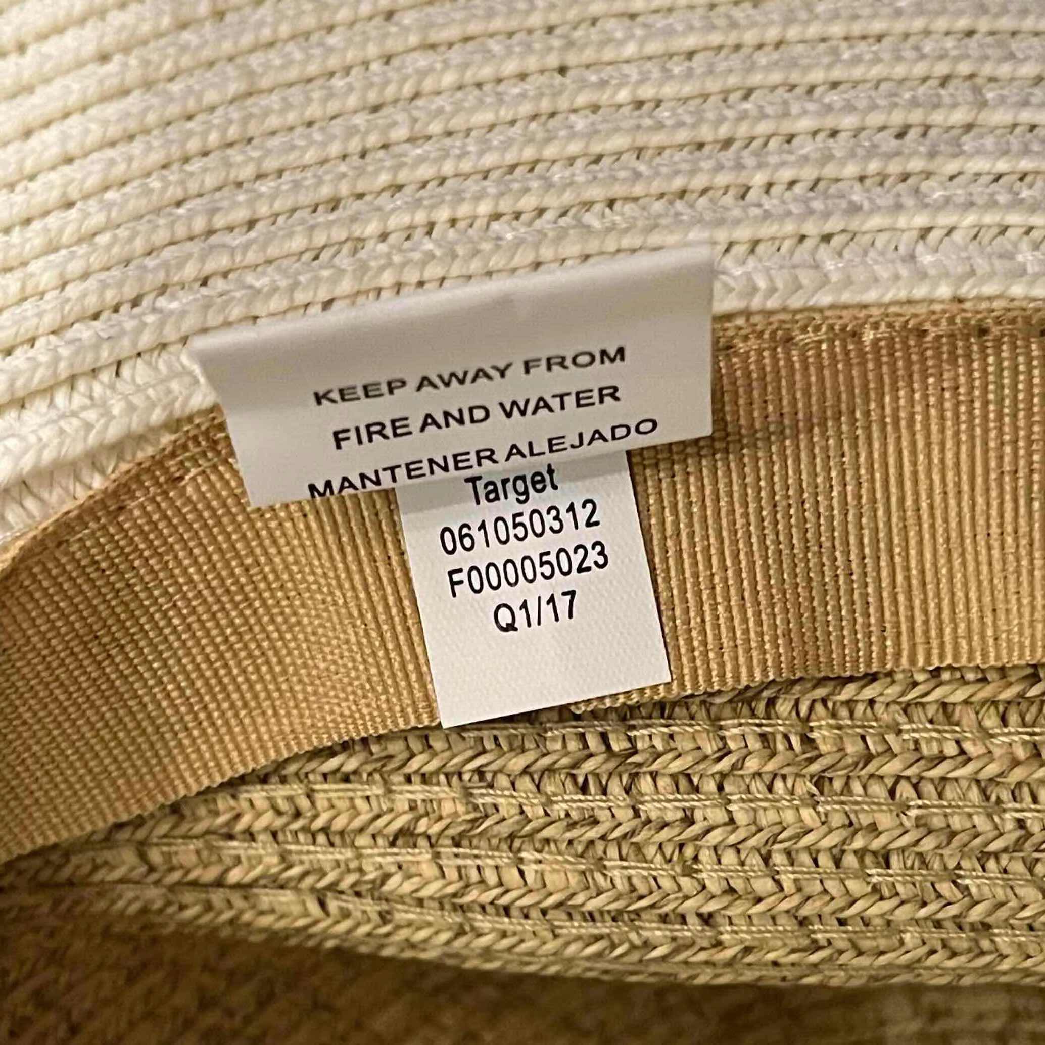 Photo 1 of TARGET 2 TONE WOMENS SUN HAT