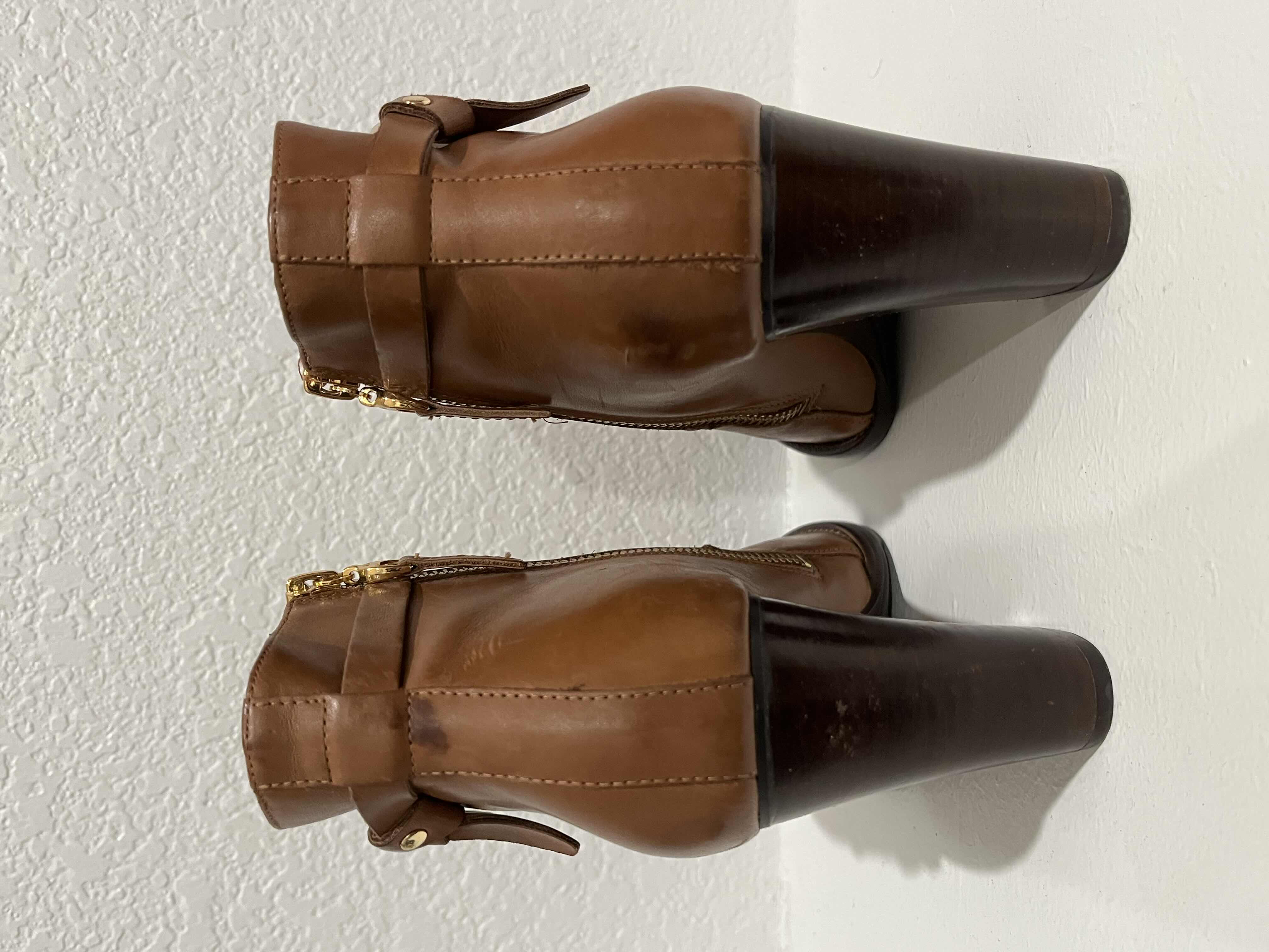 Photo 1 of RALPH LAUREN LEATHER HEELED BOOTIES BOOTS WOMENS SIZE 5.5
