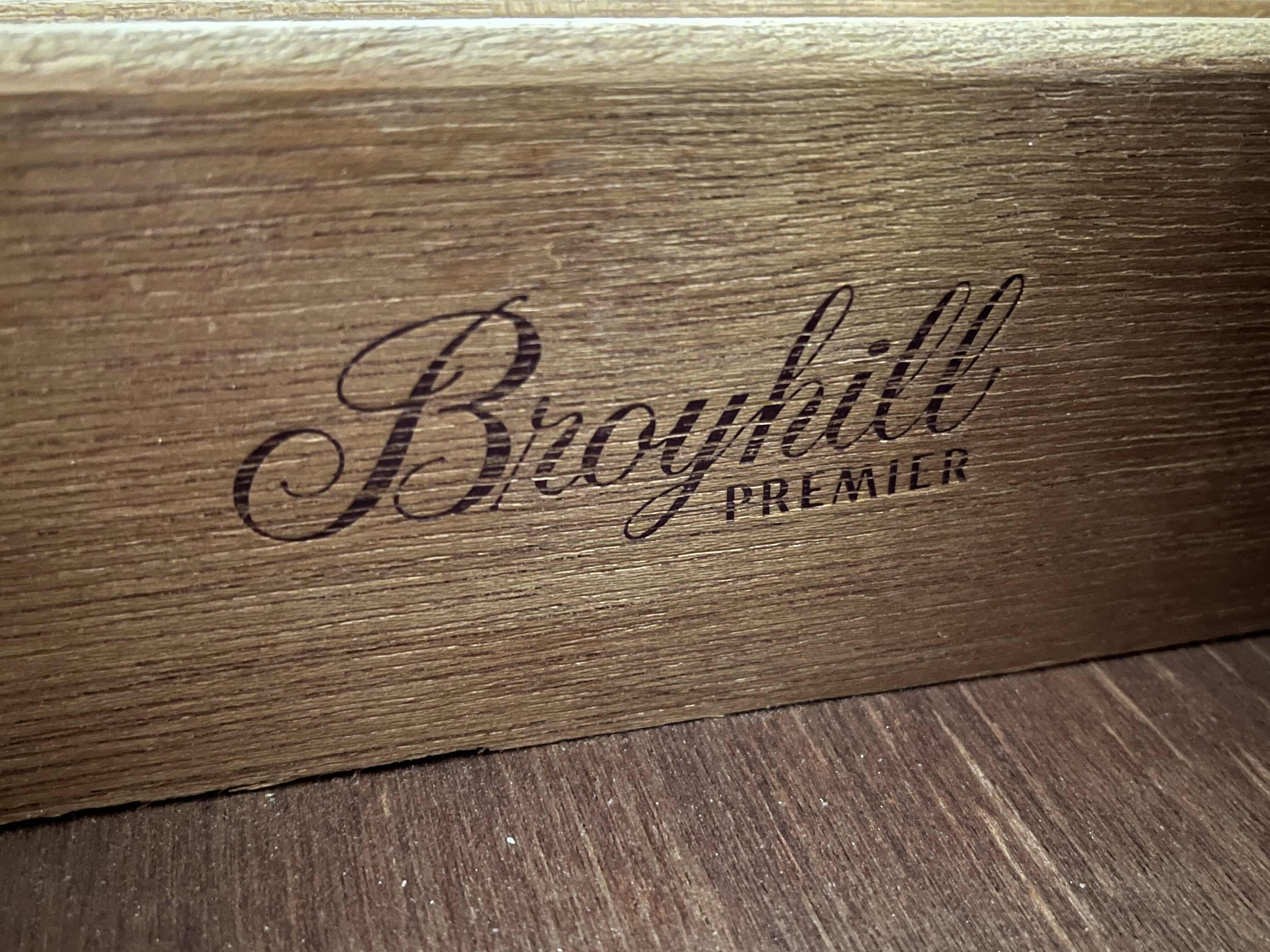 Photo 1 of BROYHILL PREMIER LEAF TOP ROLLING LIQUOR BAR CABINET 40”-63” X 20” H30”