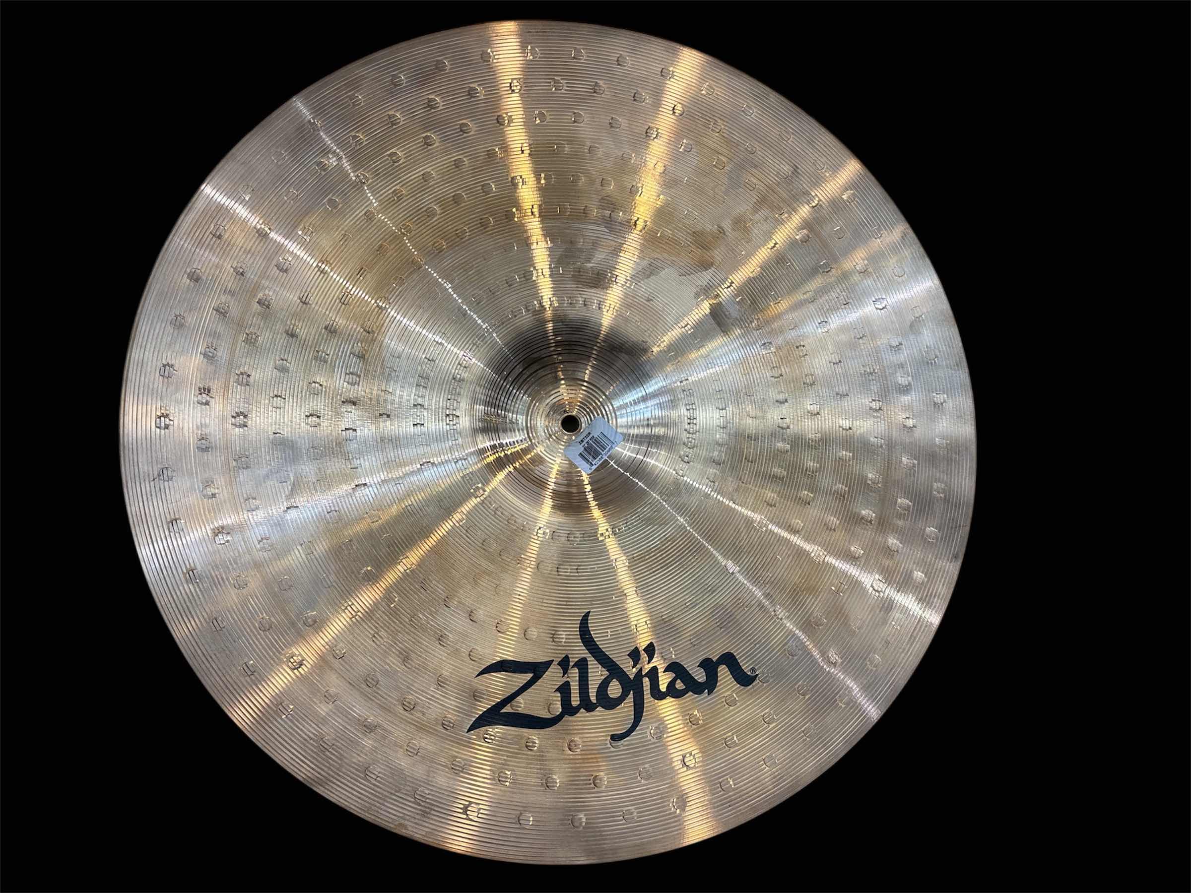 Photo 1 of ZILDJIAN ZBT 22” RIDE CYMBAL