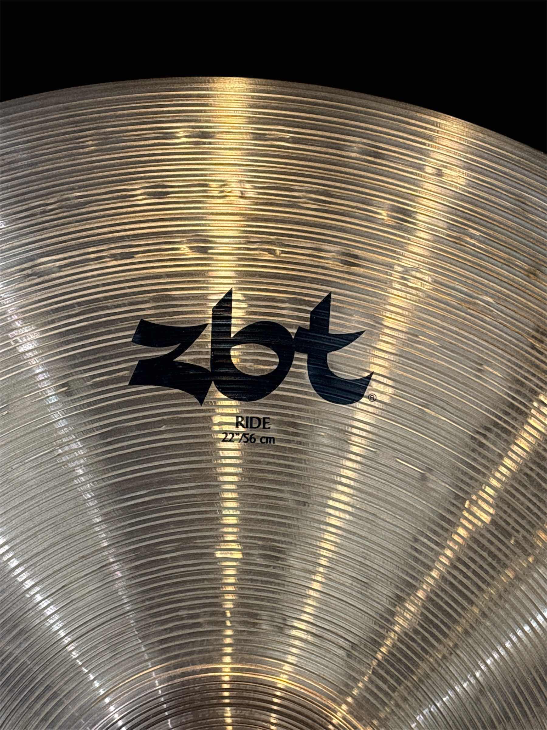 Photo 1 of ZILDJIAN ZBT 22” RIDE CYMBAL