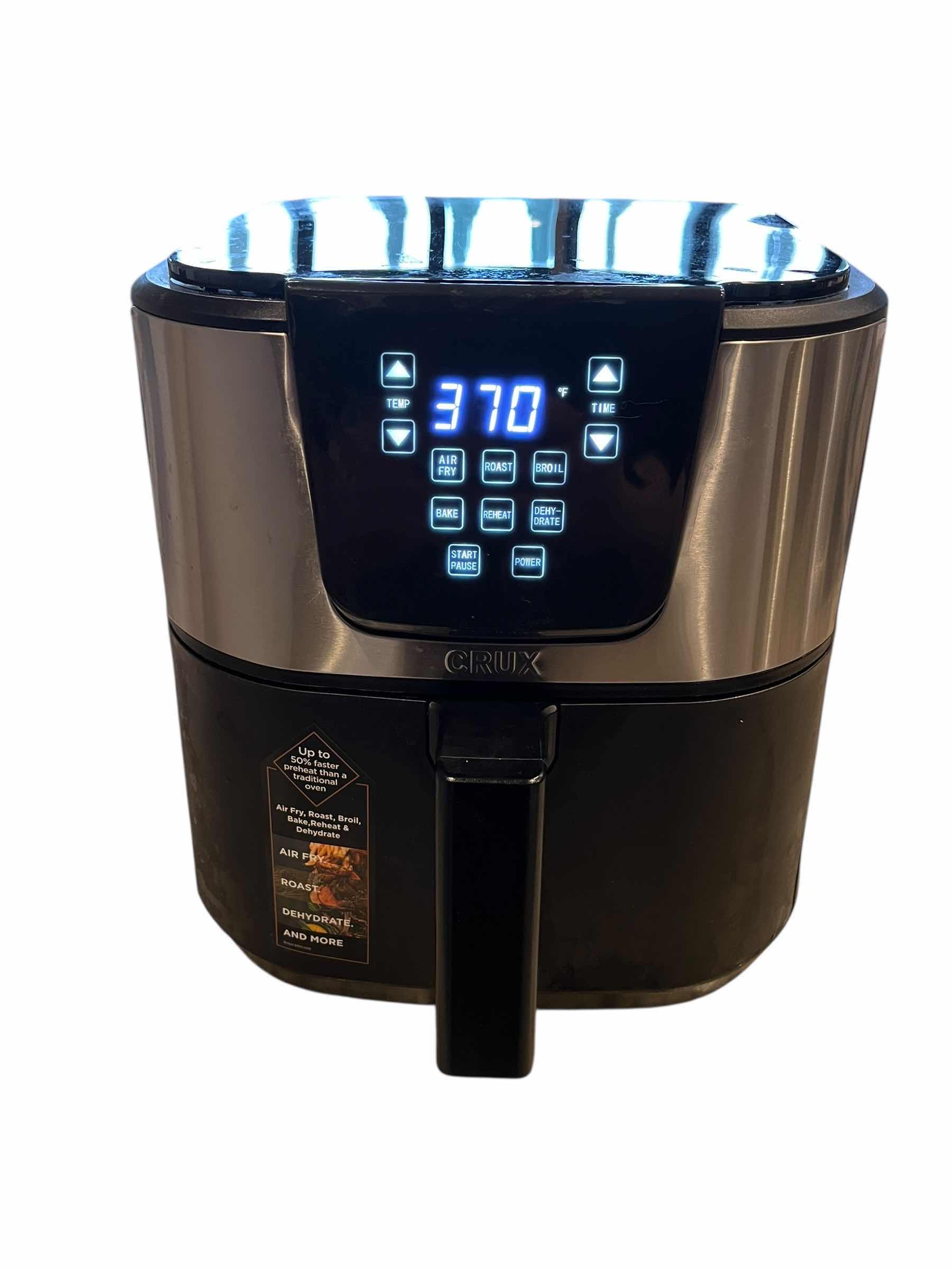 Photo 1 of CRUX 6.3QT AIR FRYER ZH-9705D