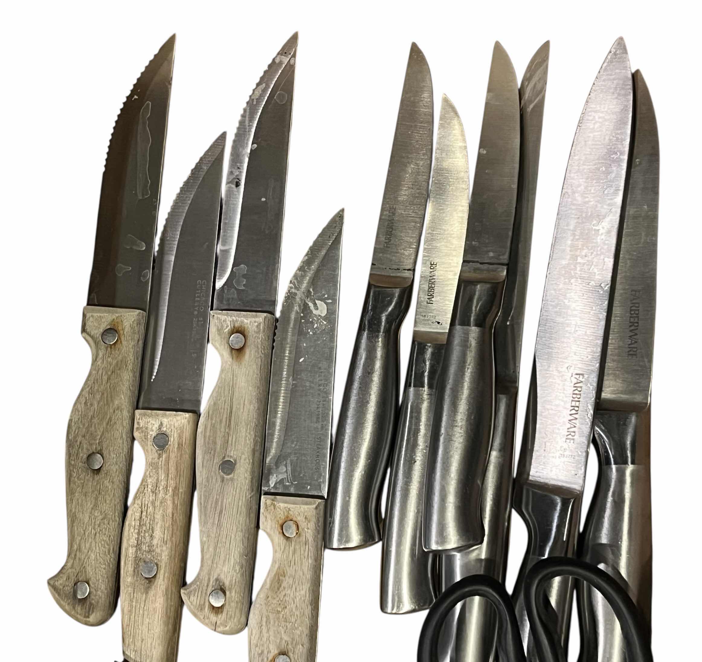 Photo 1 of CONTENTS OF DRAWER-KITCHEN CUTLERY