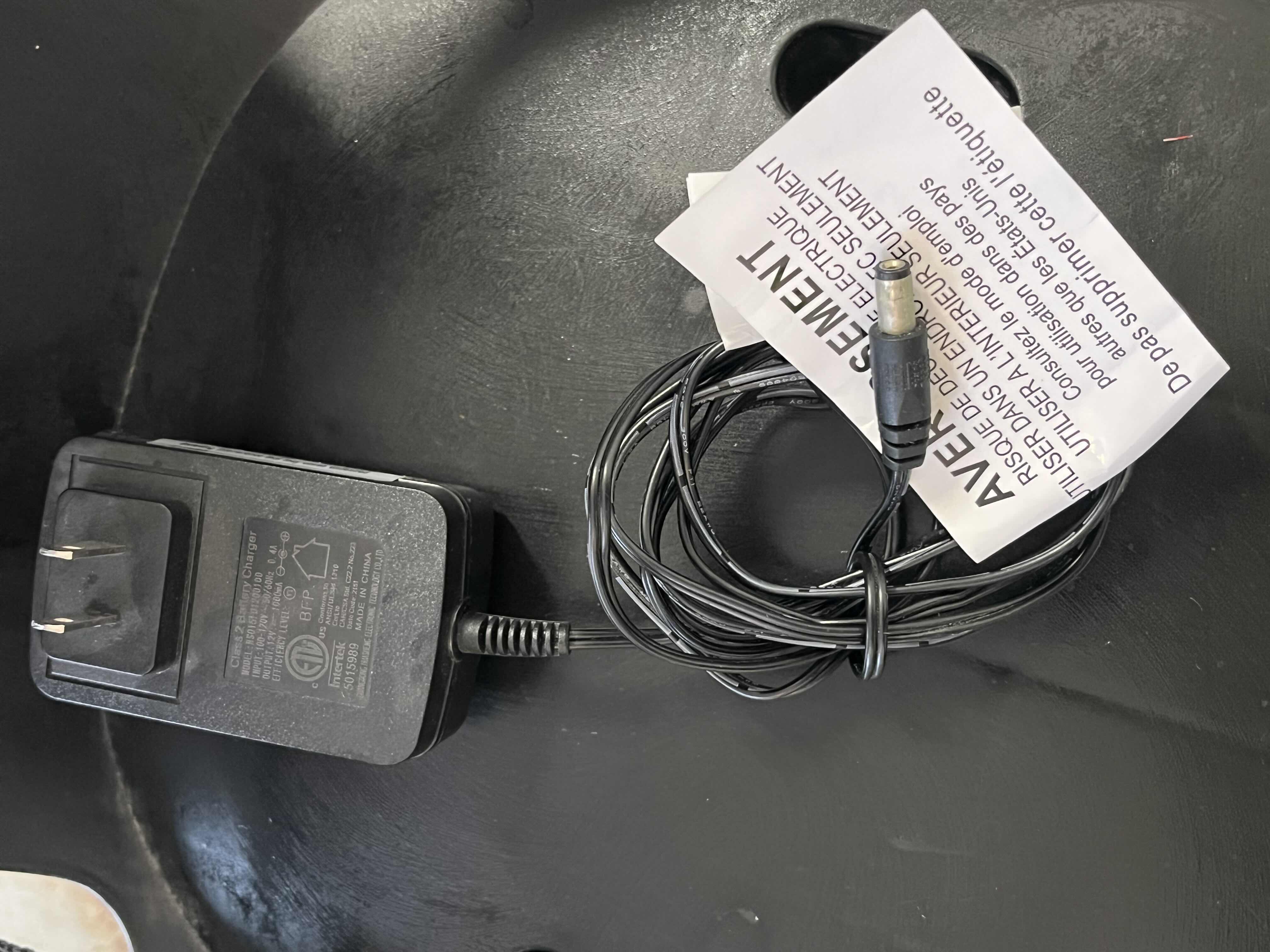 Photo 1 of HUFFY ELECTRIC GREEN MACHINE VORTEX W CHARGER