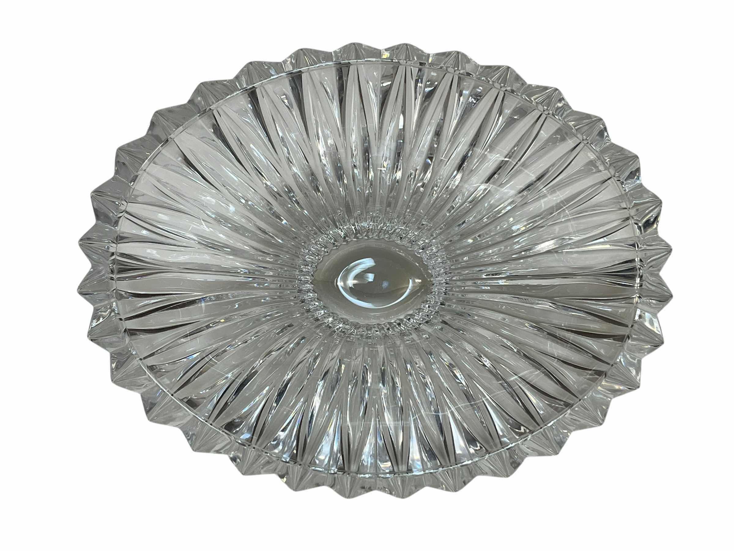 Photo 1 of MIKASA EXCELSIOR CRYSTAL BOWL 12” X 9” H5.5”