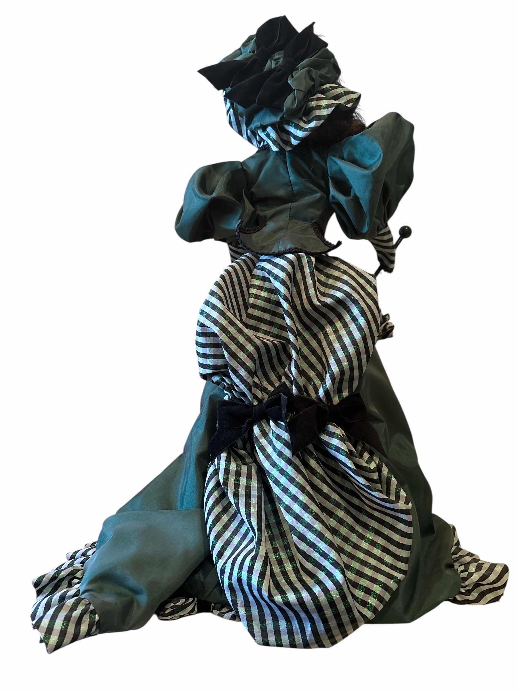 Photo 1 of FRANKLIN HEIRLOOM COLLEEN OF CORY PORCELAIN DOLL WCOA H22”