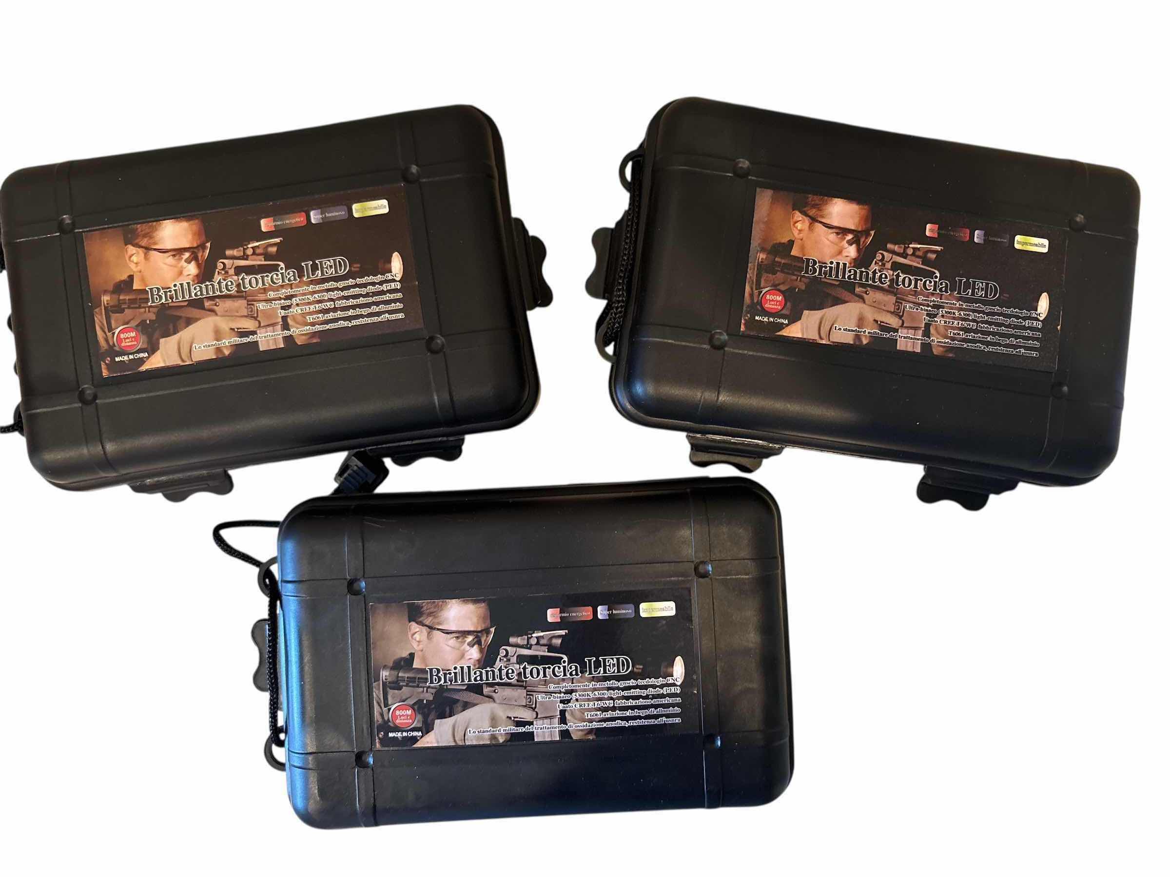 Photo 1 of BRILLANTE TORCIA LED 3PC