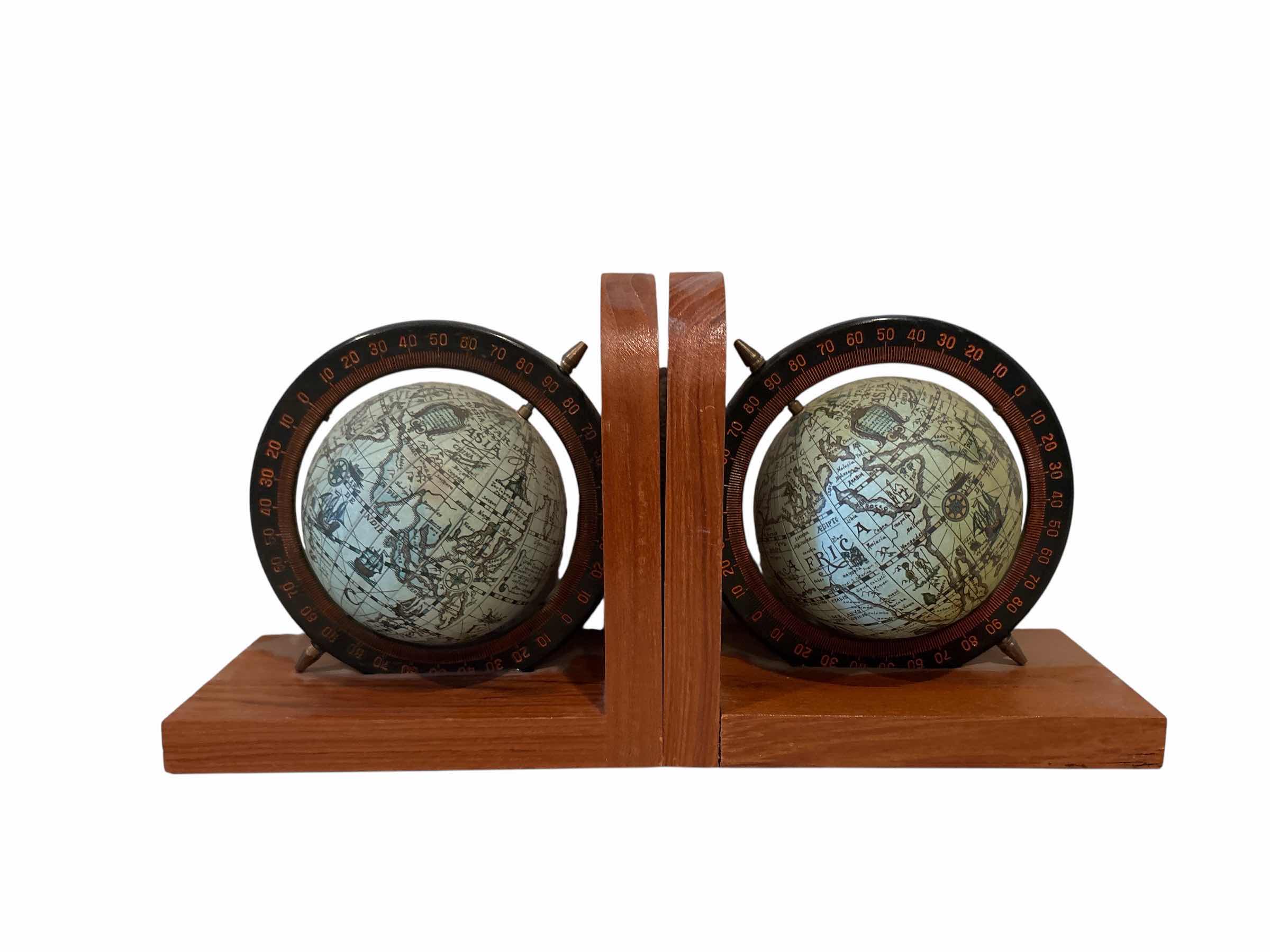 Photo 1 of (2)PCS VINTAGE SPINNING GLOBE BOOKENDS H4”