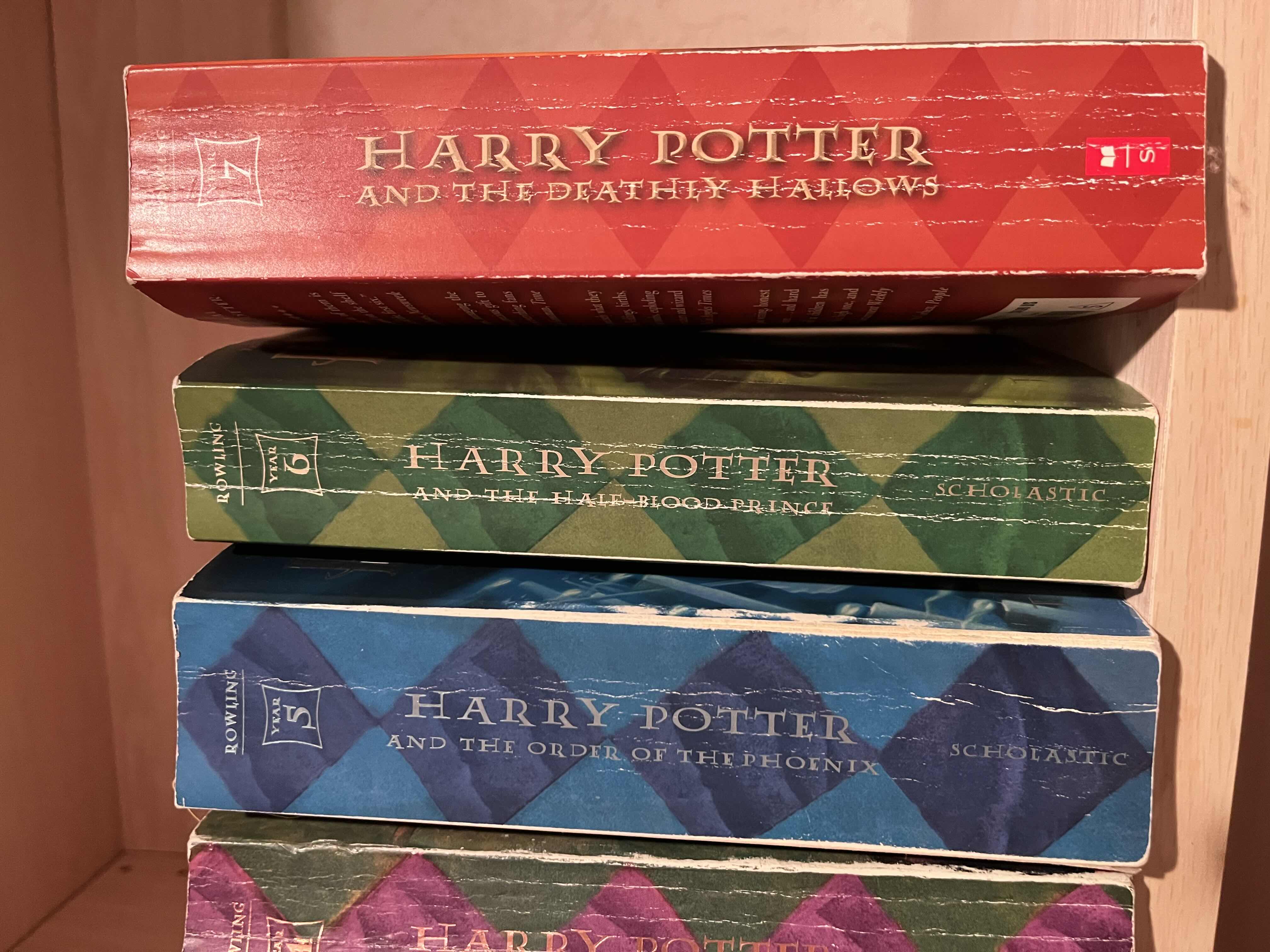 Photo 1 of HARRY POTTER BOOKS SET YR’ 1-7