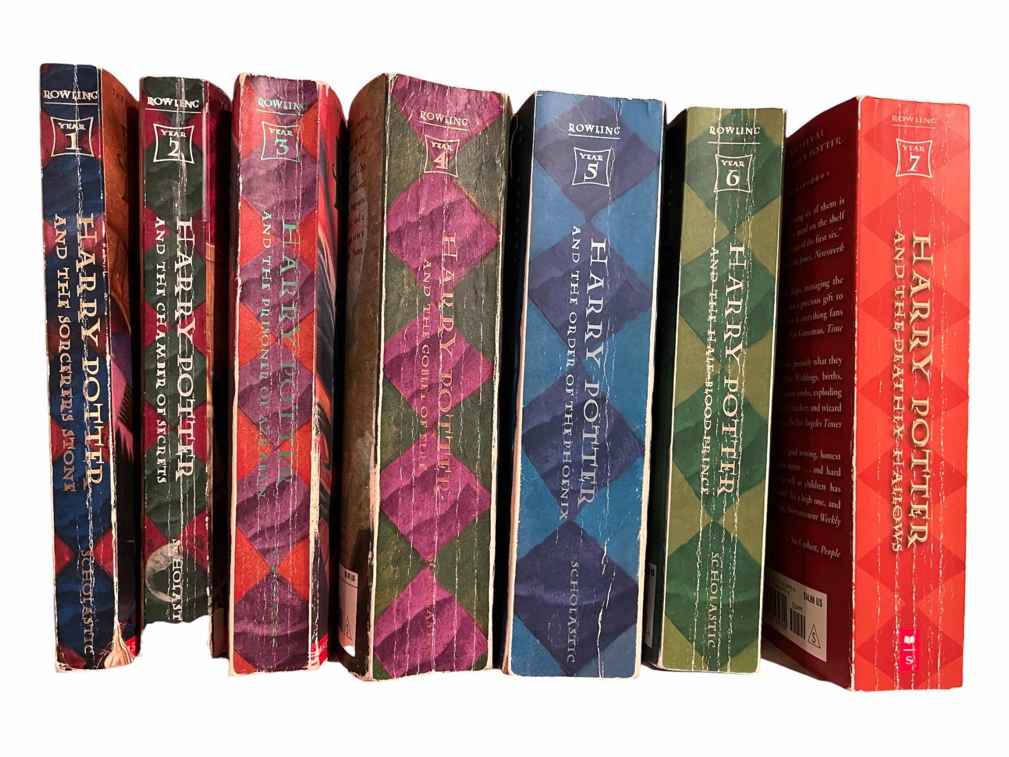 Photo 1 of HARRY POTTER BOOKS SET YR’ 1-7