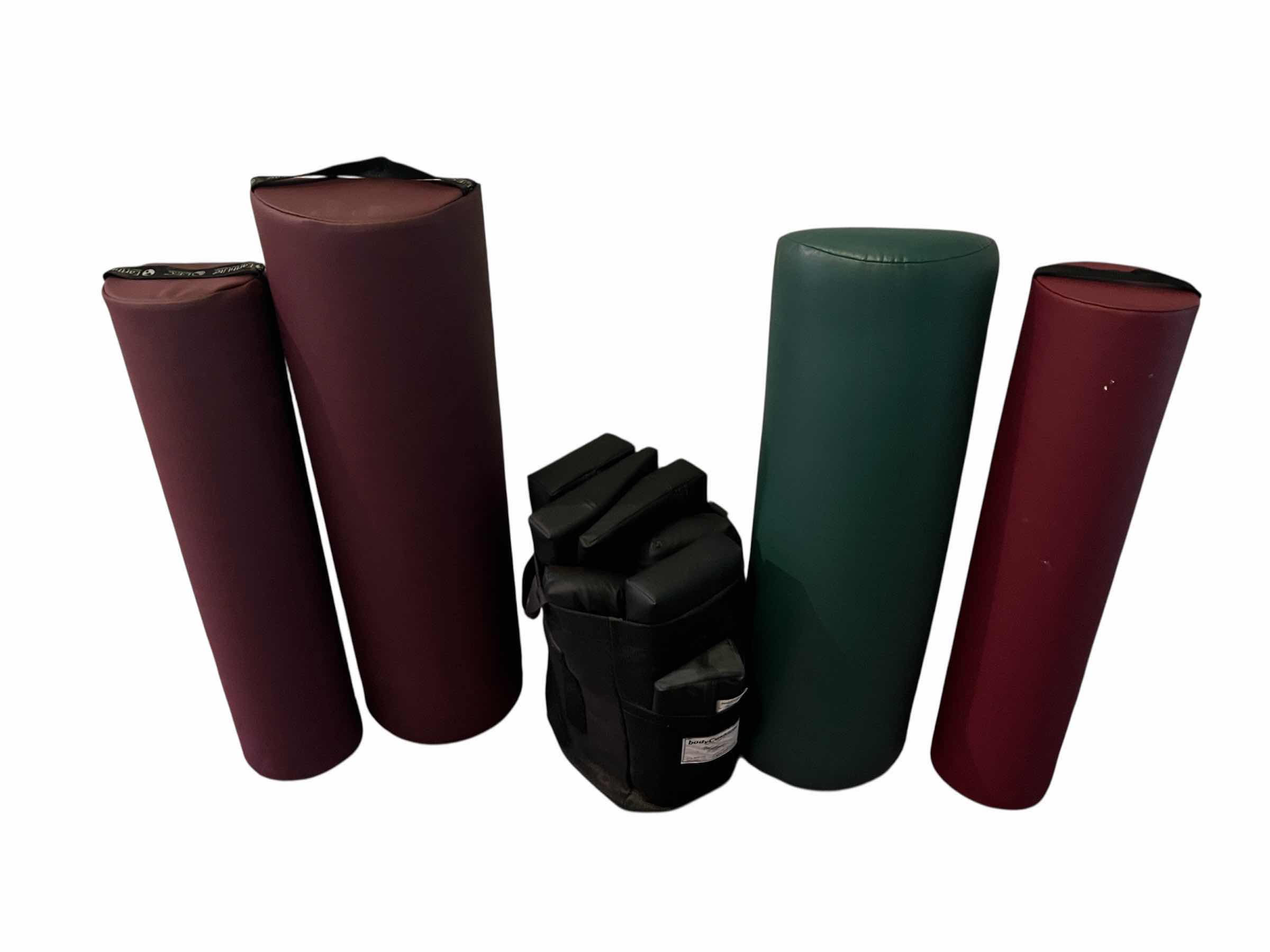 Photo 1 of EARTHLITE & BODY CUSHION BRAND MASSAGE THERAPIST POSITION PADS