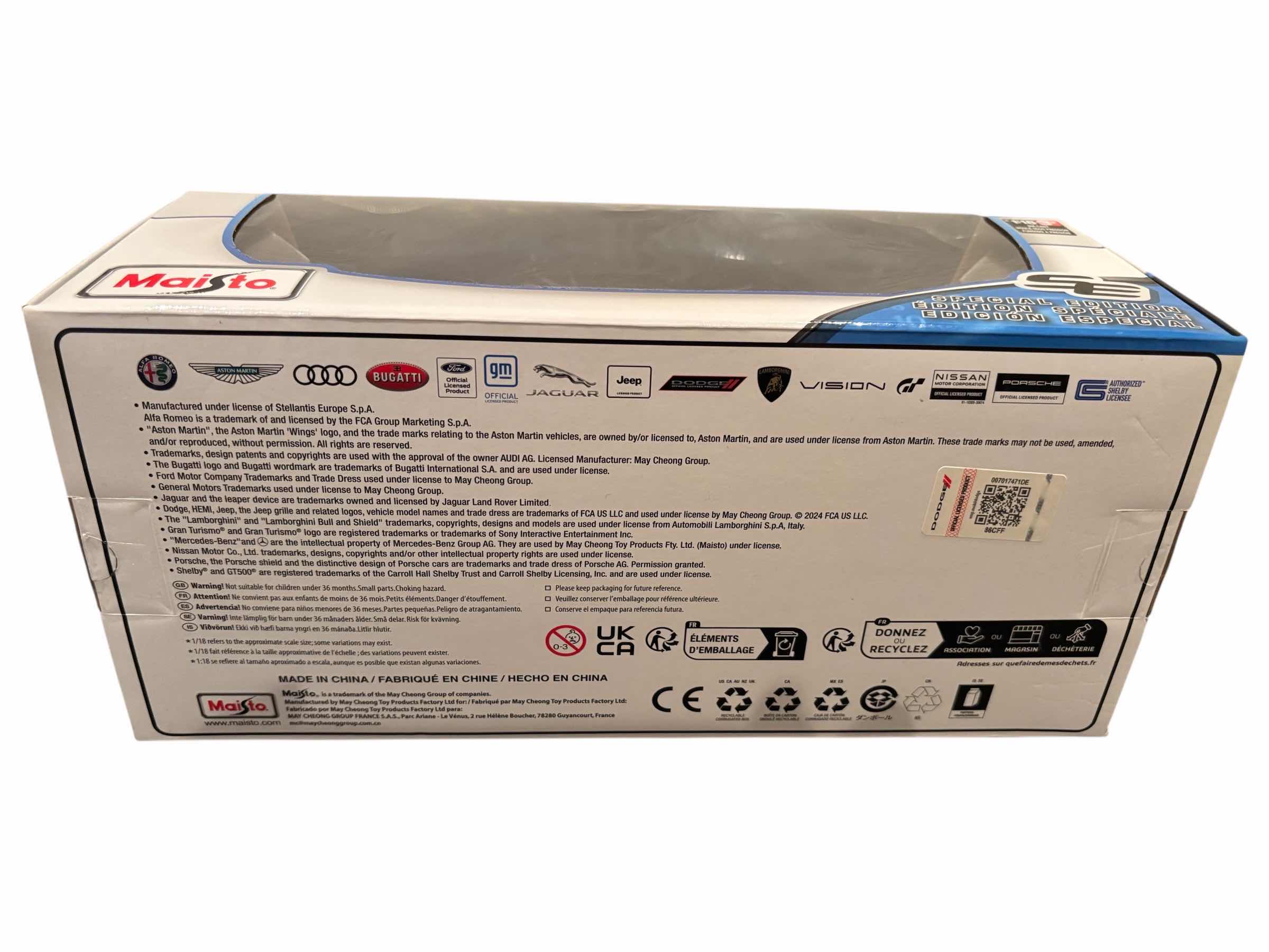 Photo 1 of MAISTO SPECIAL EDITION 1969 DODGE CHARGER R/T 1:18 SCALE DIE CAST MODEL (46629)