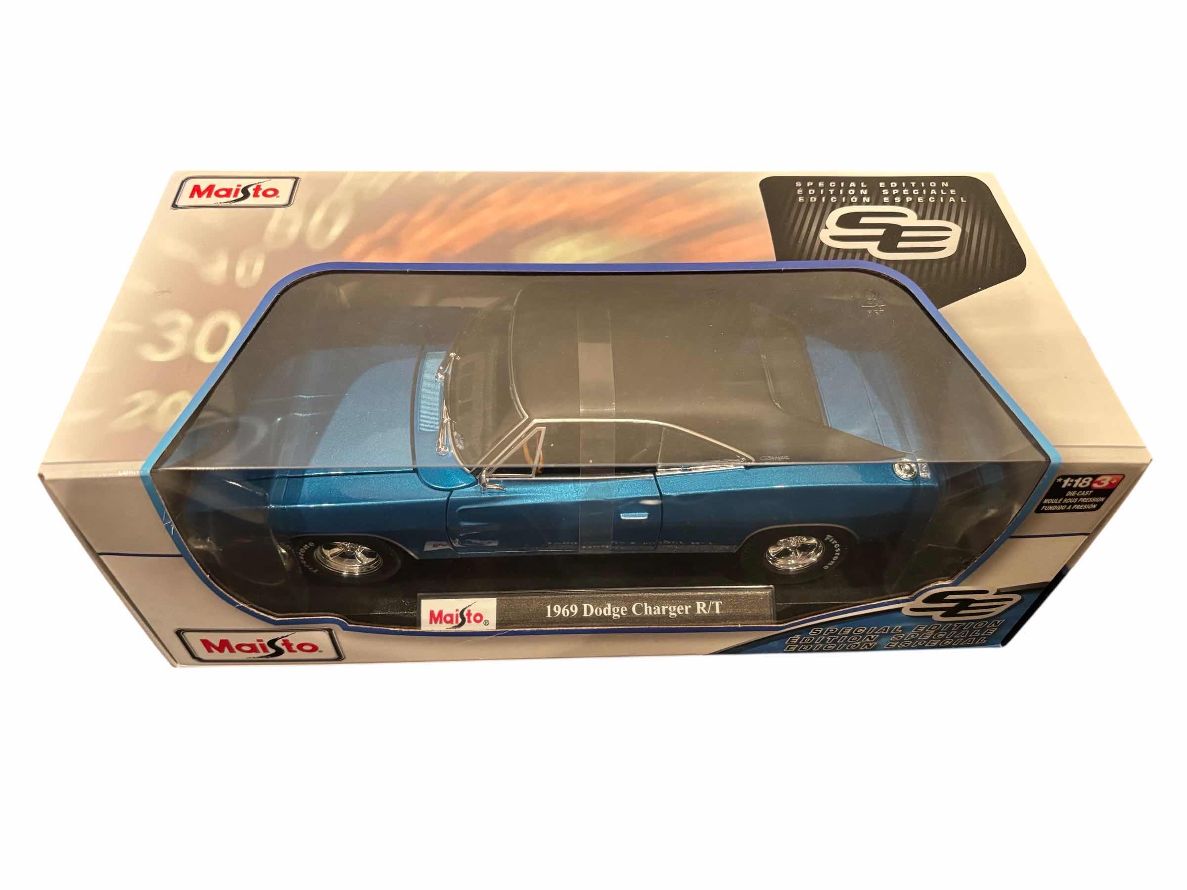 Photo 1 of MAISTO SPECIAL EDITION 1969 DODGE CHARGER R/T 1:18 SCALE DIE CAST MODEL (46629)
