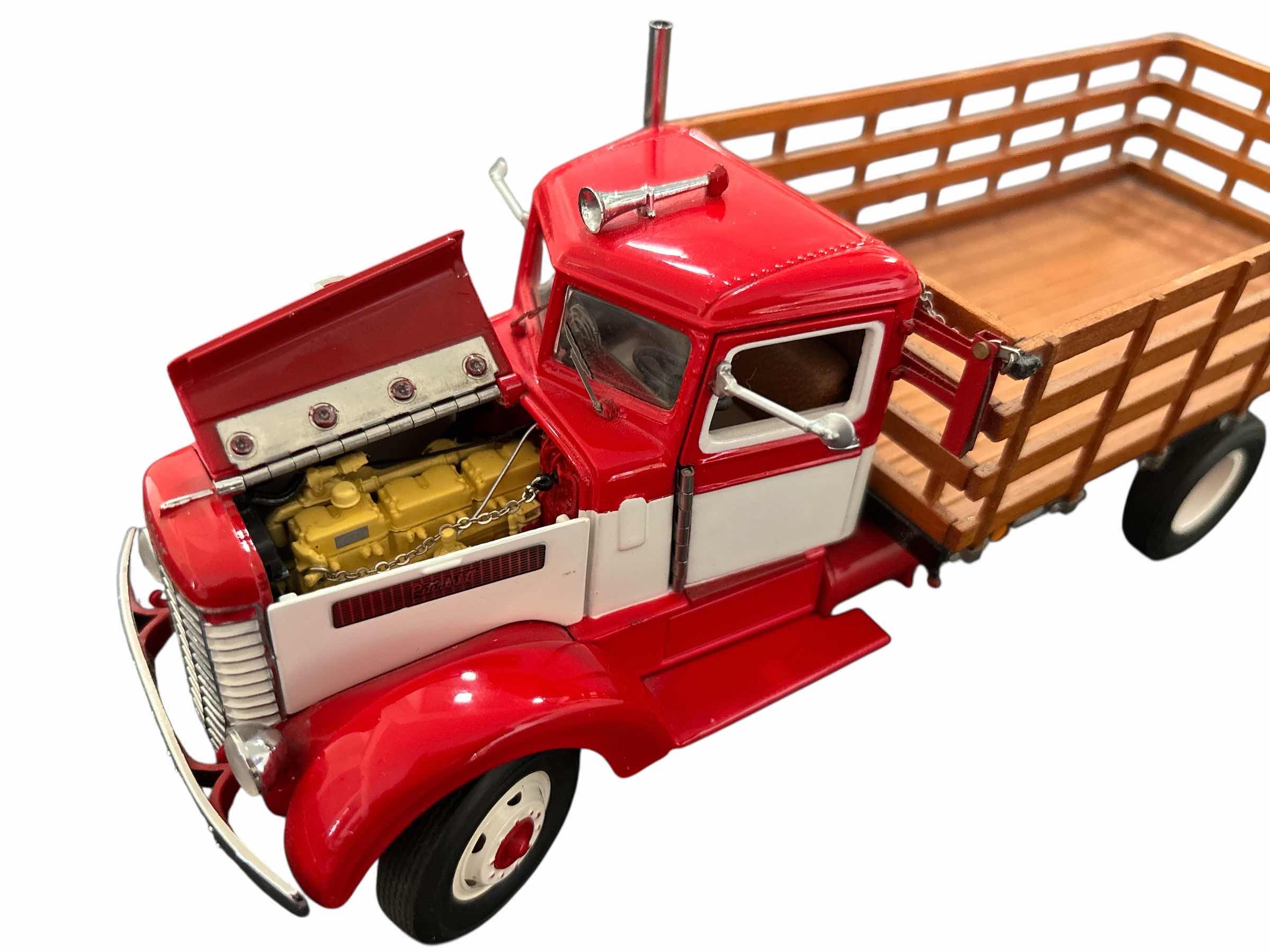Photo 1 of VINTAGE THE FRANKLIN MINT PRECISION DIE-CAST MODEL 1939 PETERBILT STAKE TRUCK IN RED 1:32 SCALE