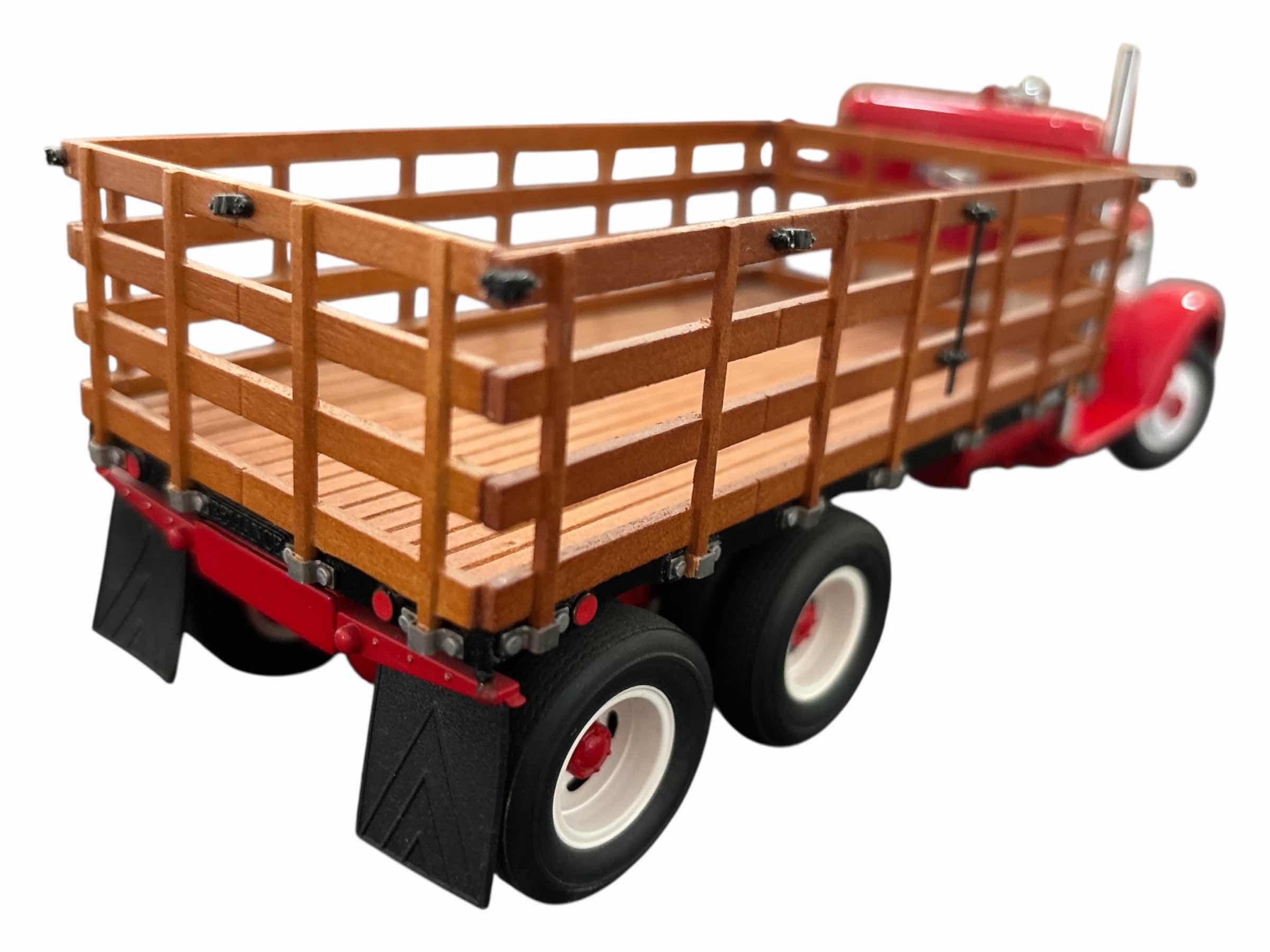 Photo 1 of VINTAGE THE FRANKLIN MINT PRECISION DIE-CAST MODEL 1939 PETERBILT STAKE TRUCK IN RED 1:32 SCALE