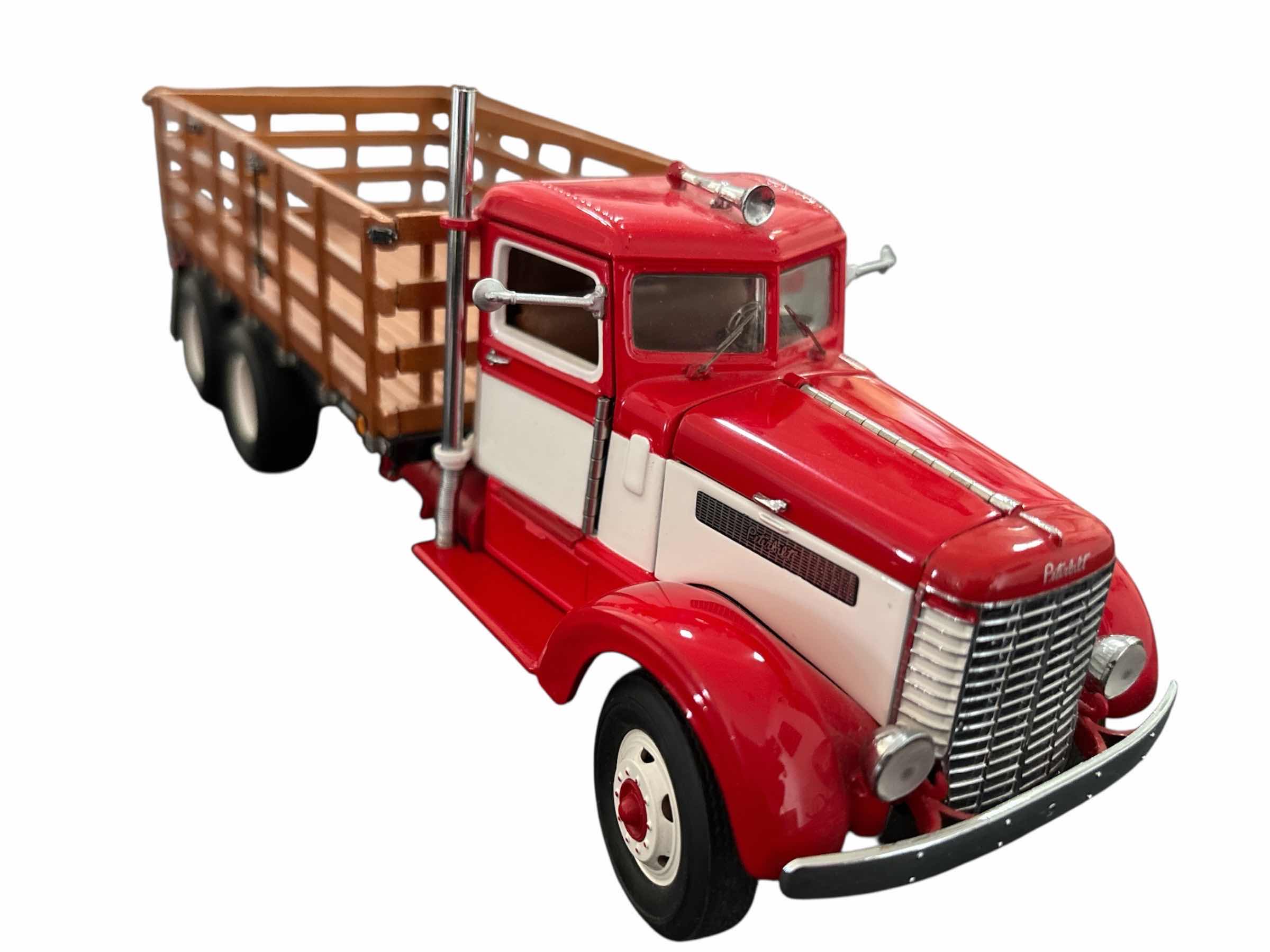 Photo 1 of VINTAGE THE FRANKLIN MINT PRECISION DIE-CAST MODEL 1939 PETERBILT STAKE TRUCK IN RED 1:32 SCALE