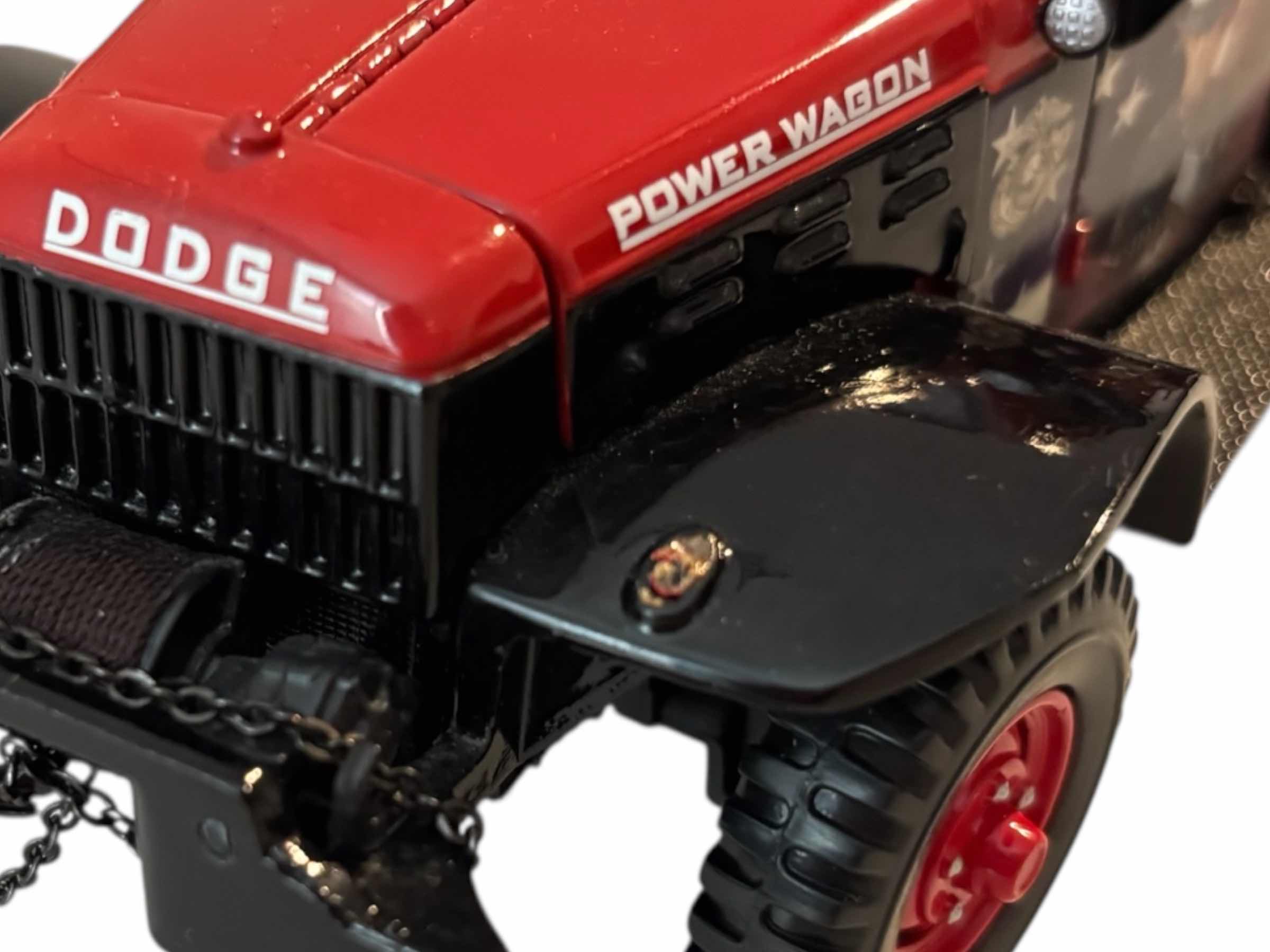 Photo 1 of ERTL COLLECTIBLES THE ULTIMATE PATRIOT! 1946 DODGE USMC POWER WAGON DIE-CAST MODEL SCALE 1:25