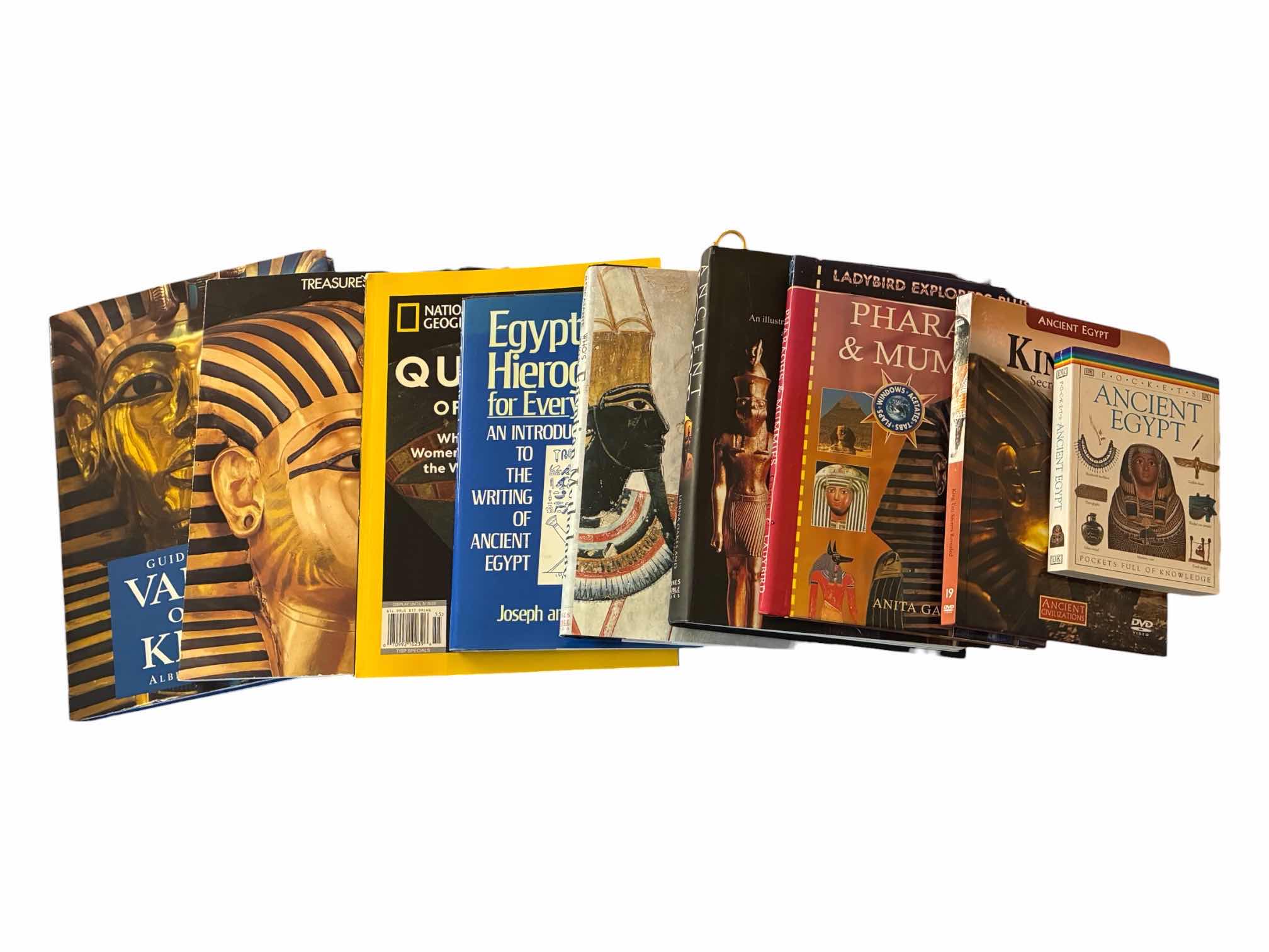 Photo 1 of EGYPTIAN THEMED BOOKS & MAGAZINES (9)