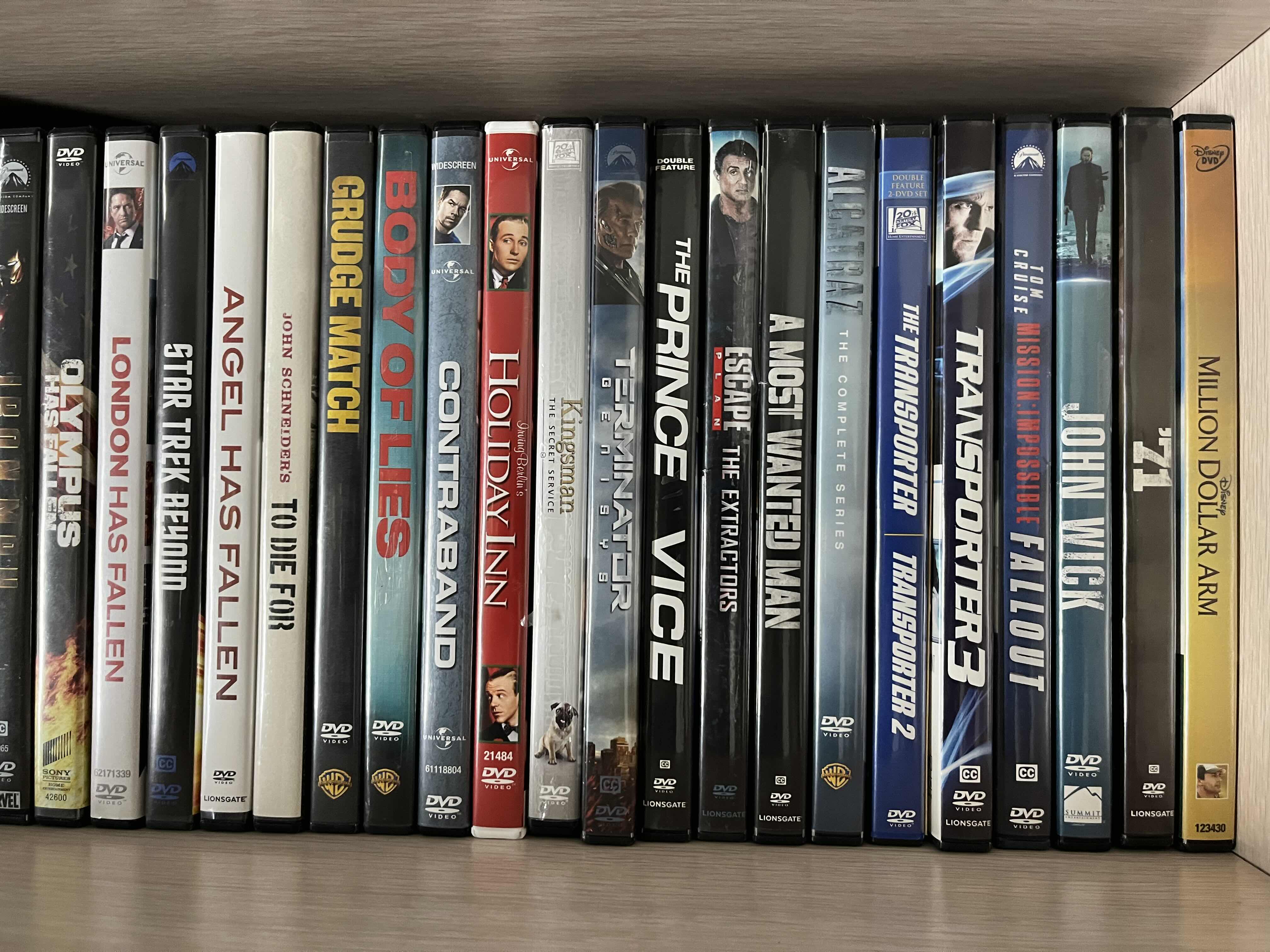 Photo 1 of DVD MOVIES-VARIOUS GENRES (APPROX. 30)