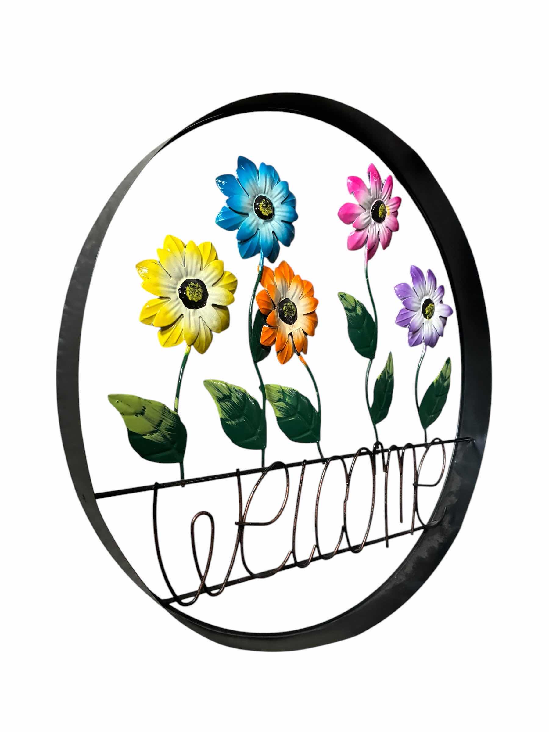 Photo 1 of WELCOME FLOWER ROUND METAL ARTWORK SIGN 14.5”
