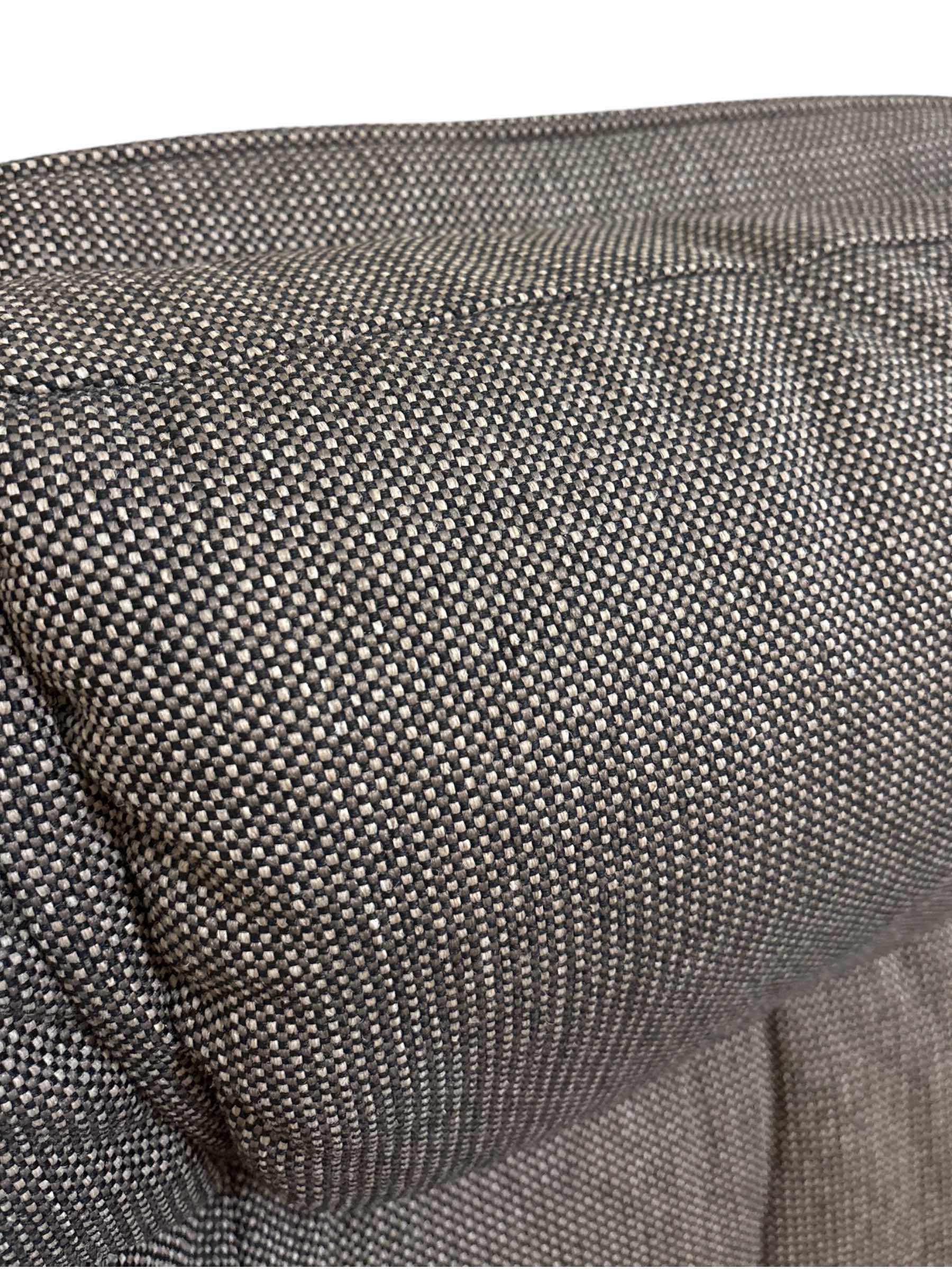 Photo 1 of FABRIC EXECUTIVE OFFICE CHAIR W HEIGHT & SEAT ADJUSTMENT
