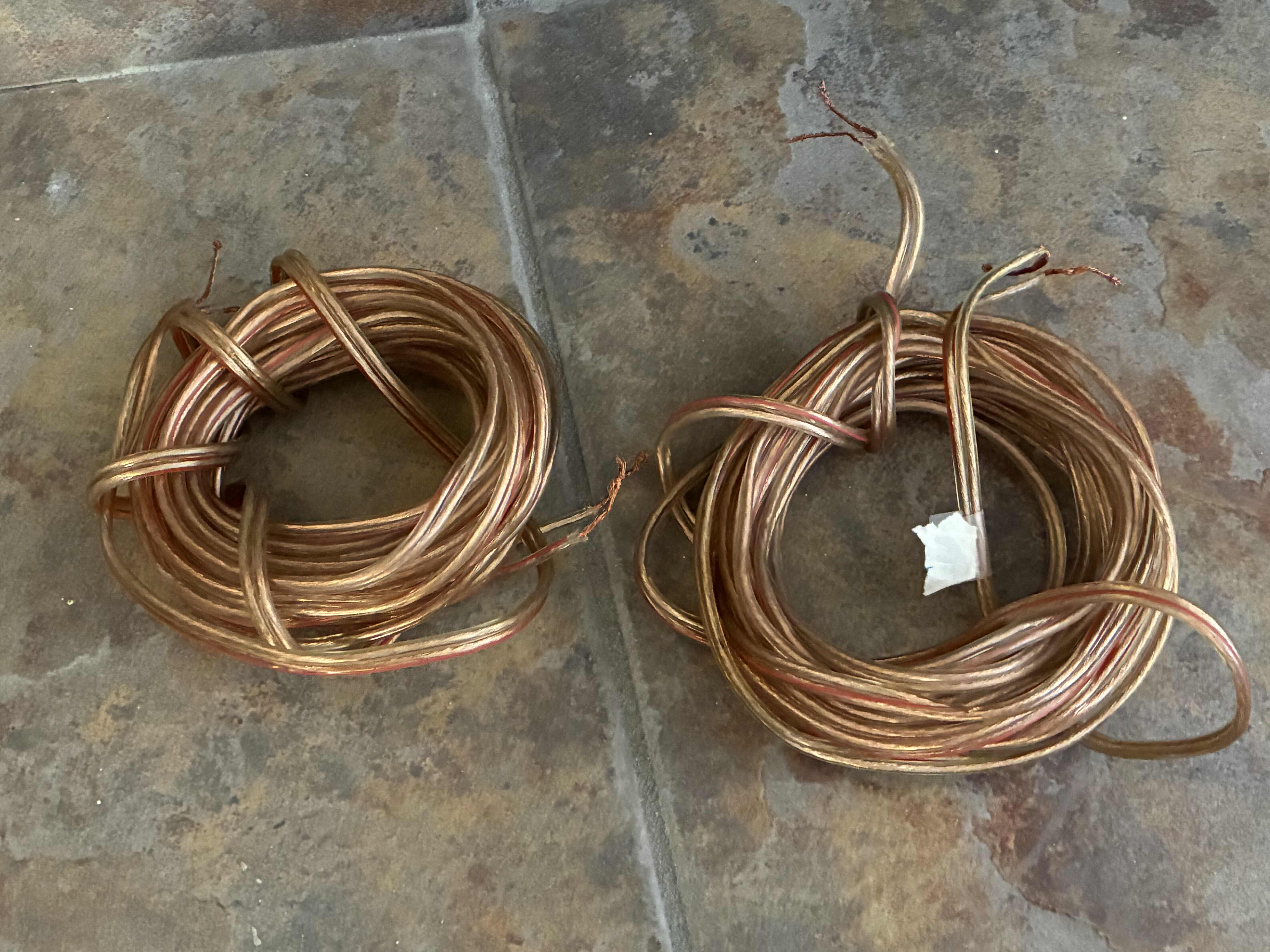 Photo 1 of KLIPSCH KG3.2 FLOOR STANDING SPEAKERS W SPEAKER WIRE $320