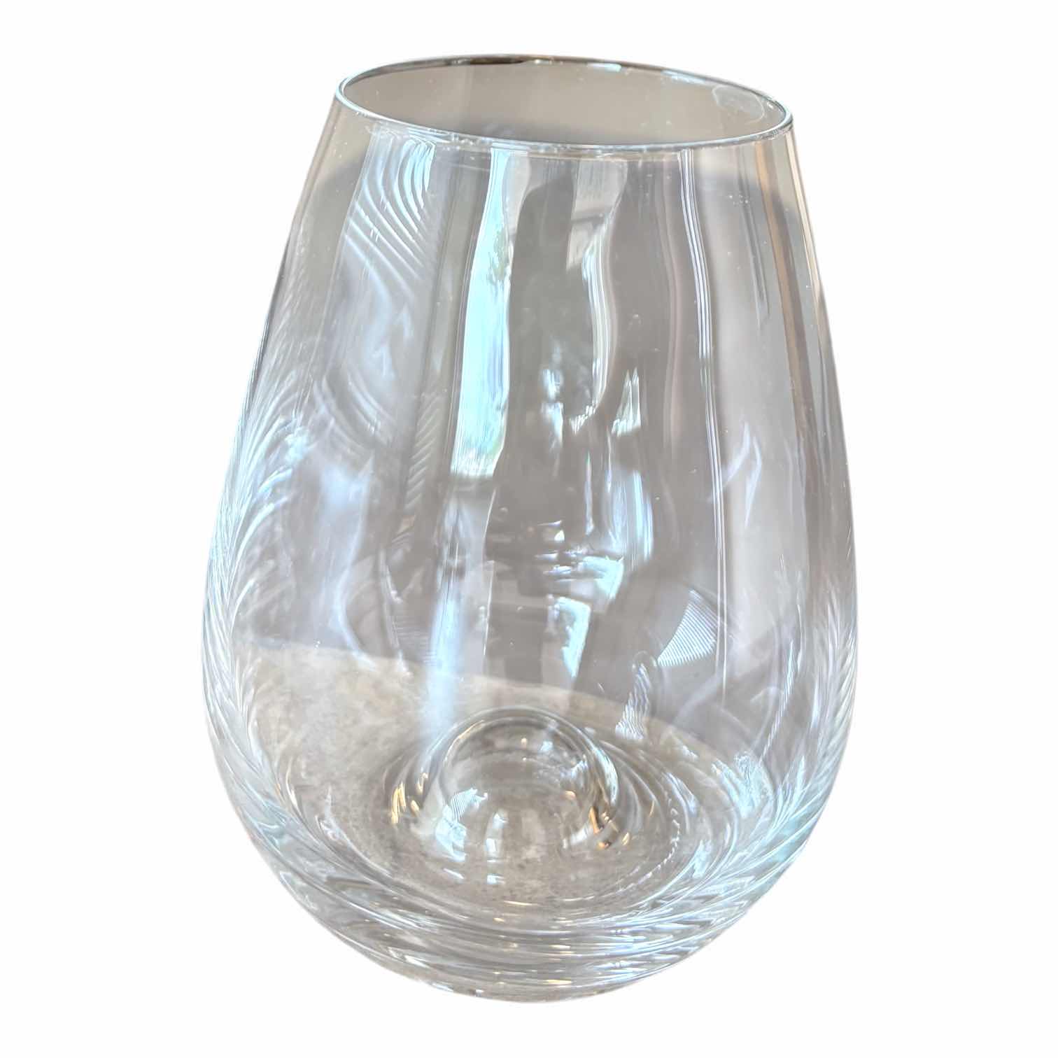 Photo 1 of STEMLESS WINE GLASSES (25)