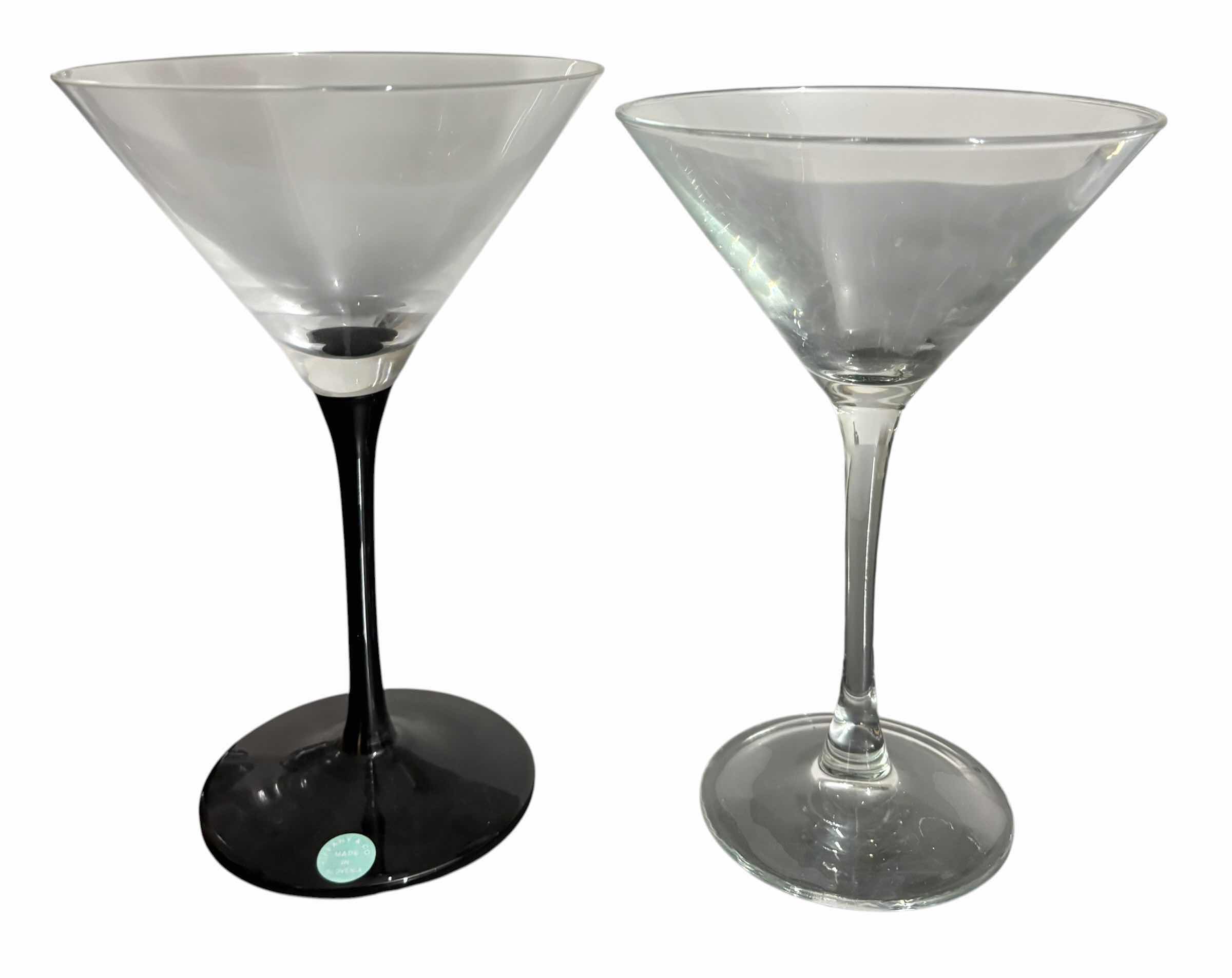 Photo 1 of LARGE NOVELTY/DECORATIVE MARTINI GLASS H13” WITH MARTINI GLASSES (2)
