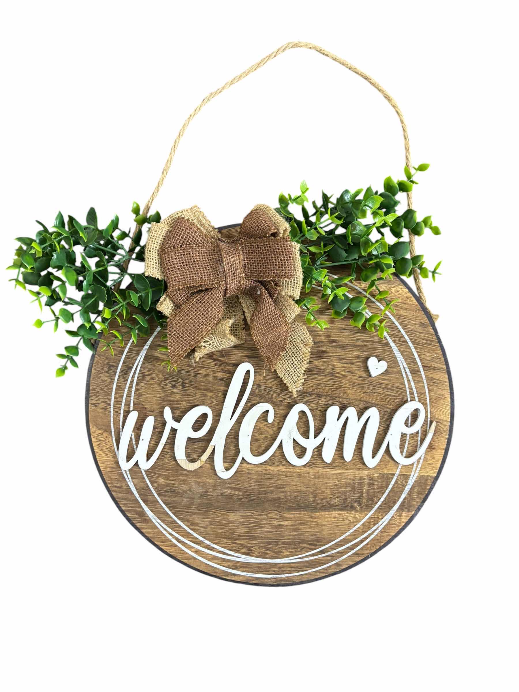 Photo 1 of WELCOME 21”L & HOME SIGNS (3)