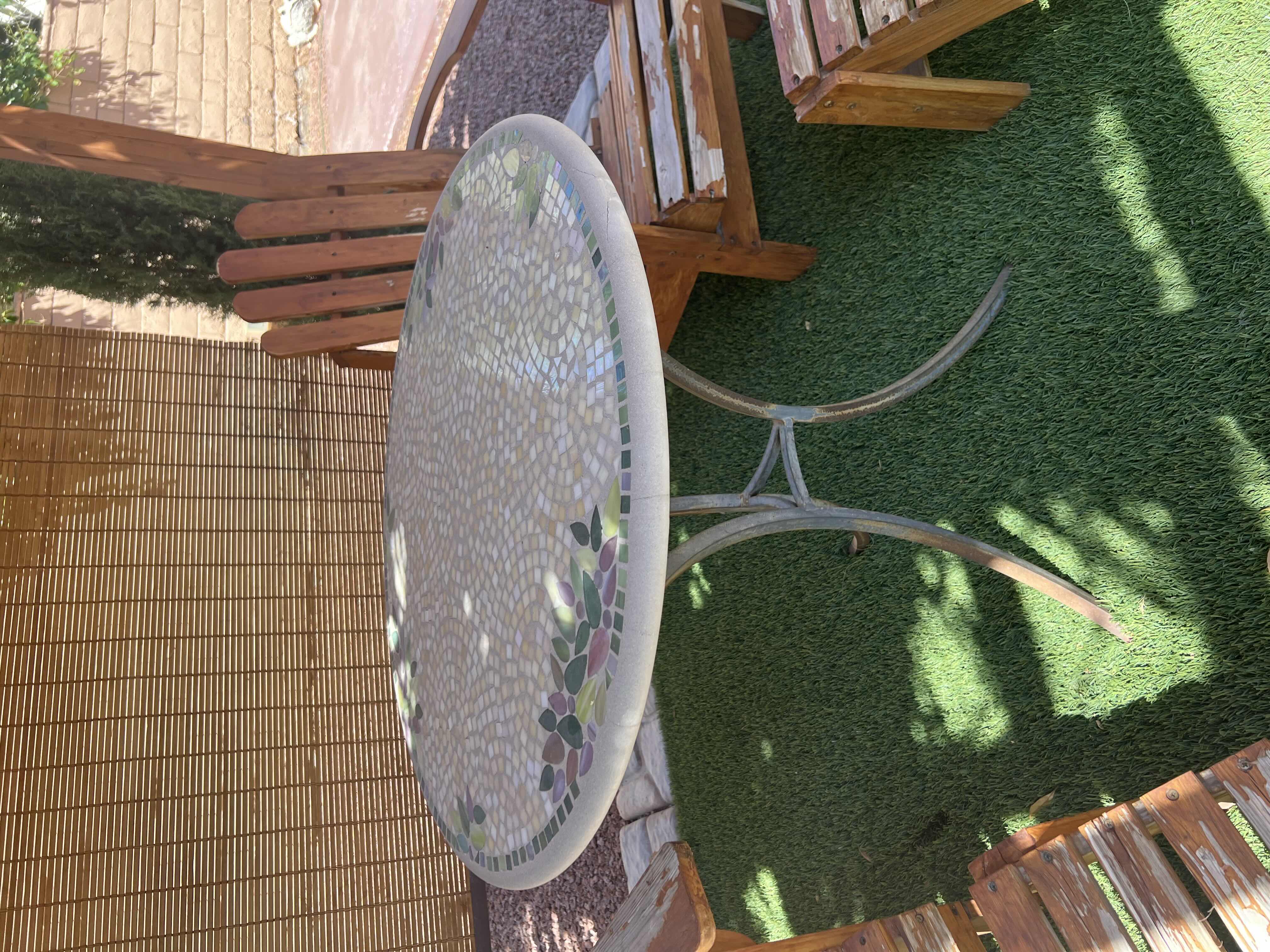 Photo 1 of 30" ROUND TILE TOP W METAL BASE OUTDOOR TABLE H29"